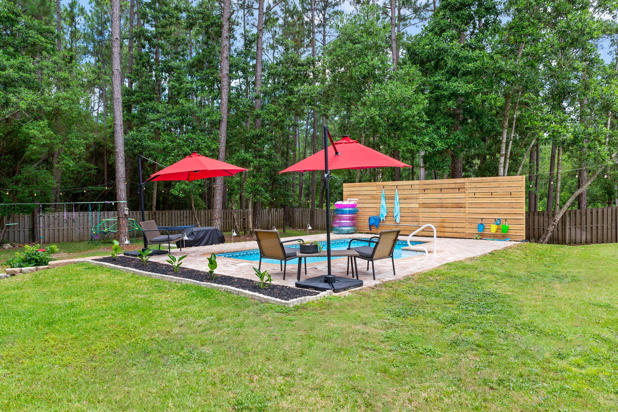 HOLLEY BY THE SEA - Residential