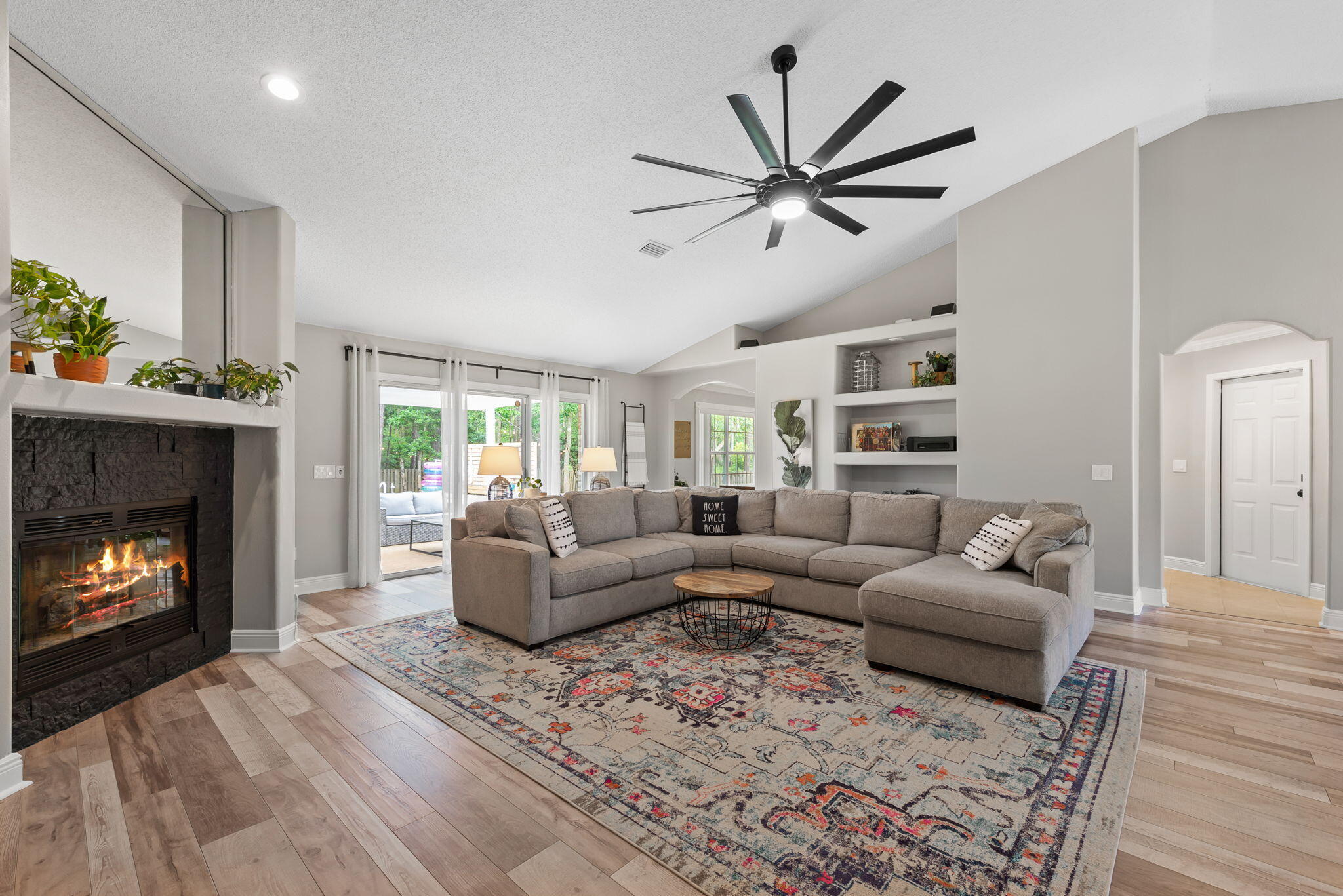 HOLLEY BY THE SEA - Residential