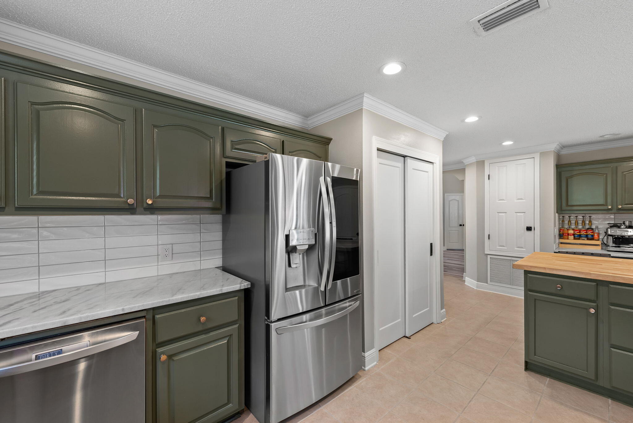 HOLLEY BY THE SEA - Residential