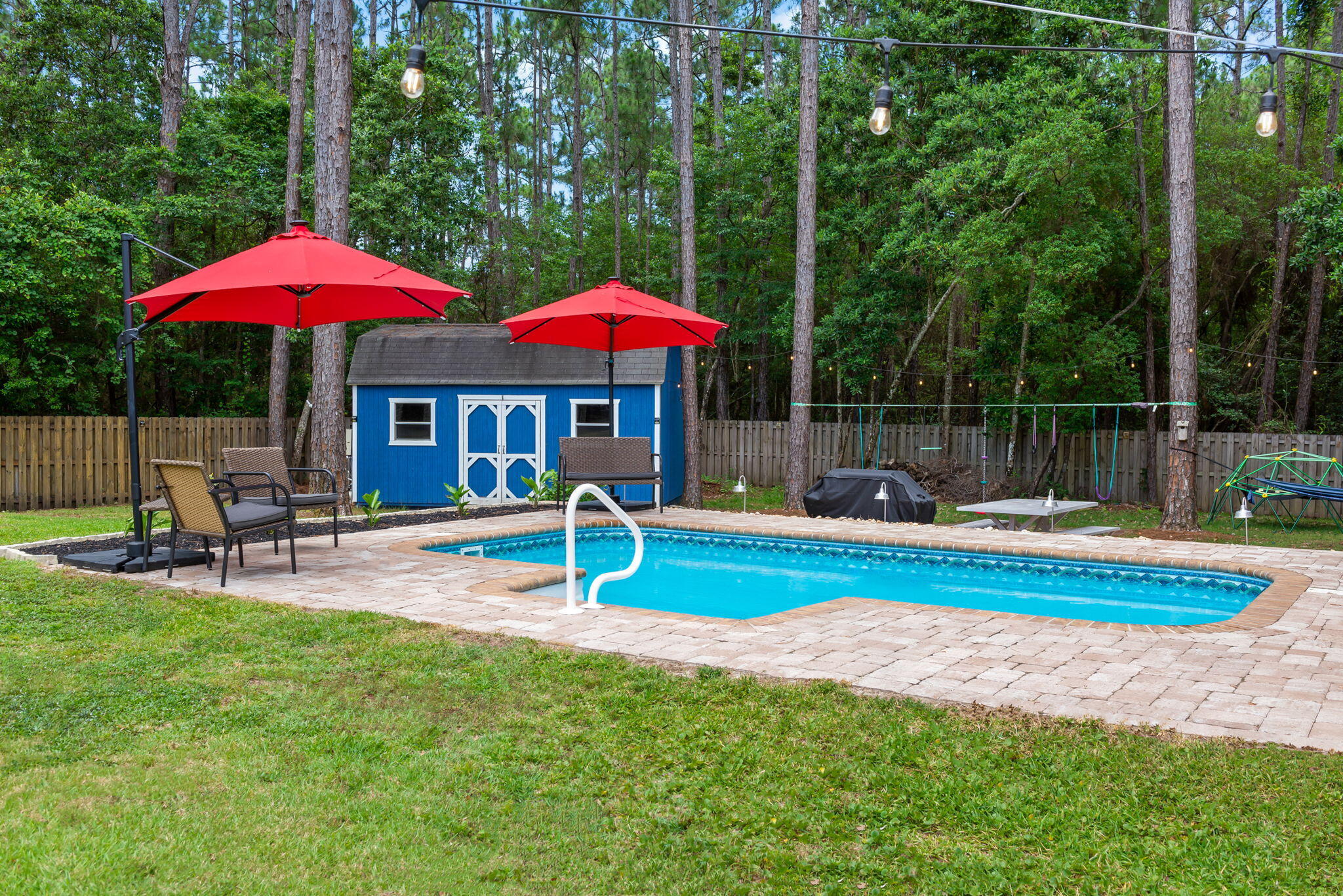 HOLLEY BY THE SEA - Residential