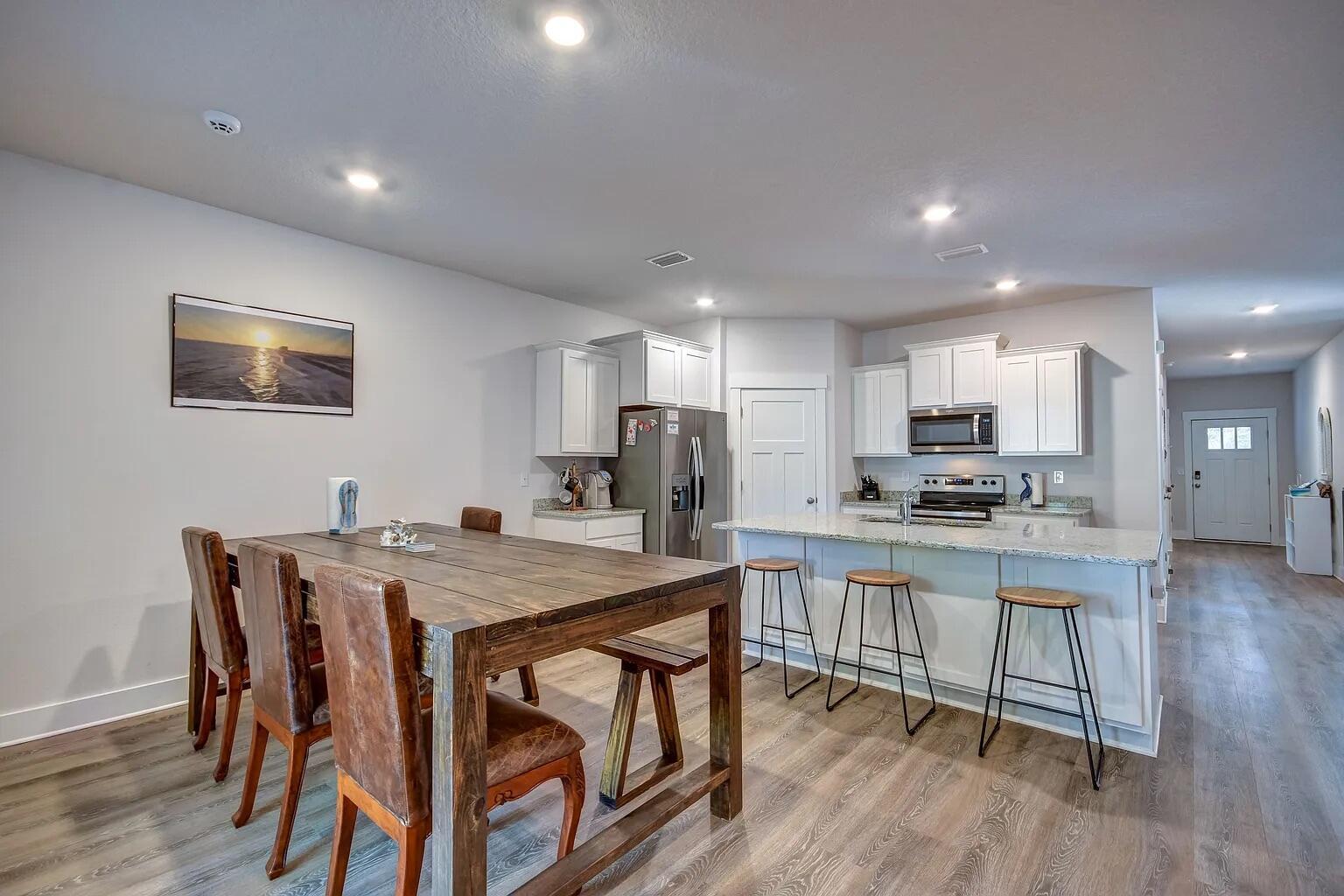 BROOKS LANDING - Residential