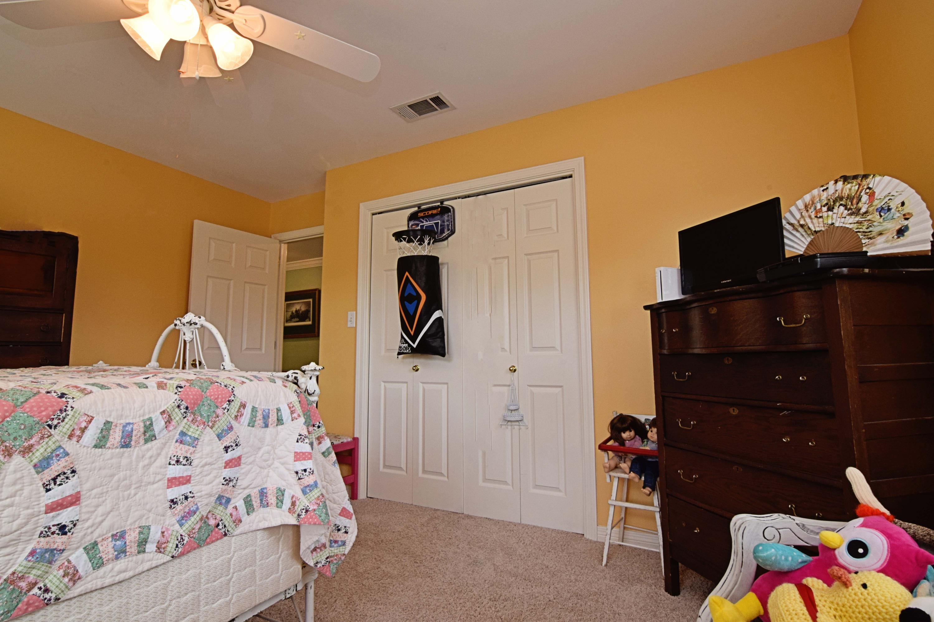 ROCKY BAYOU ESTATES 12A - Residential