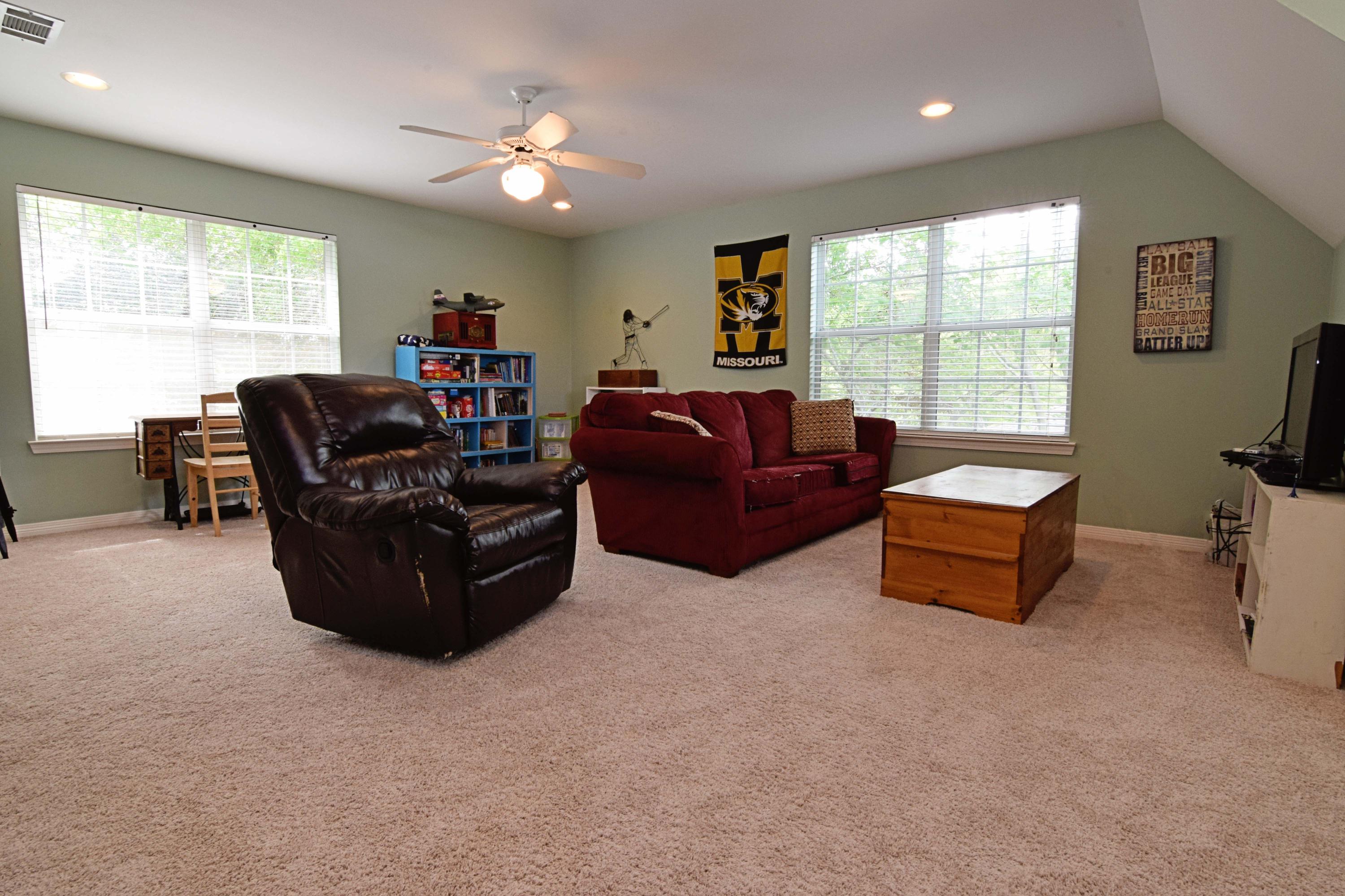 ROCKY BAYOU ESTATES 12A - Residential