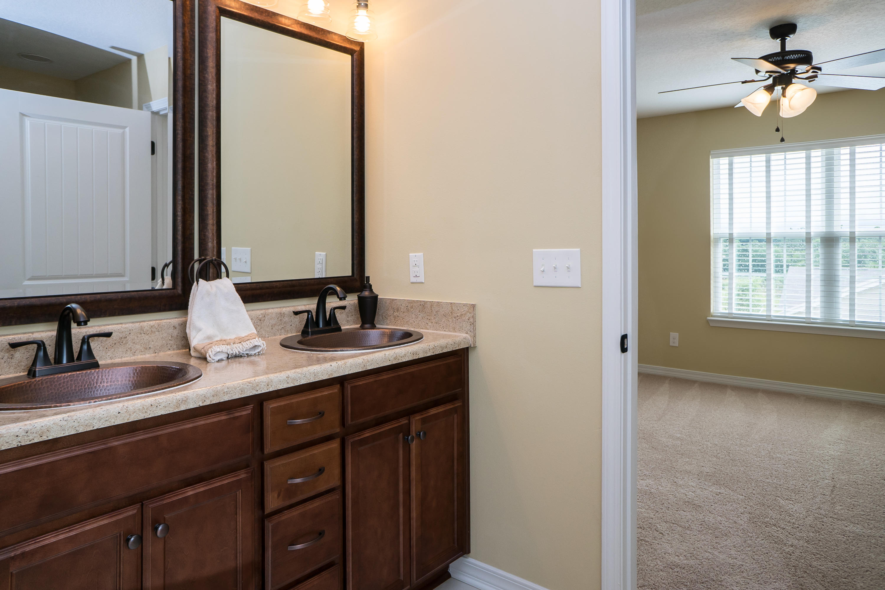 STILLWELL ESTATES - Residential