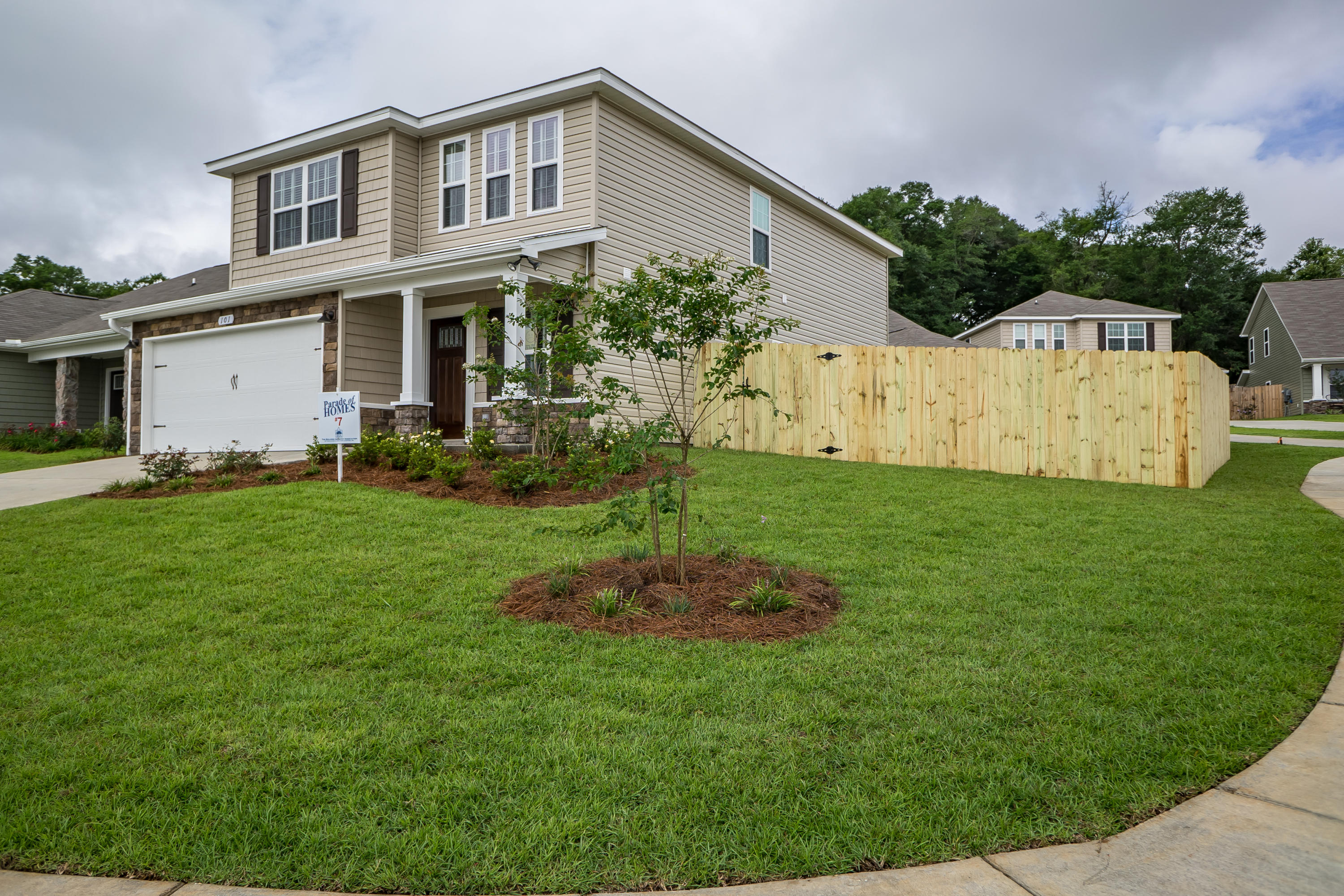 STILLWELL ESTATES - Residential