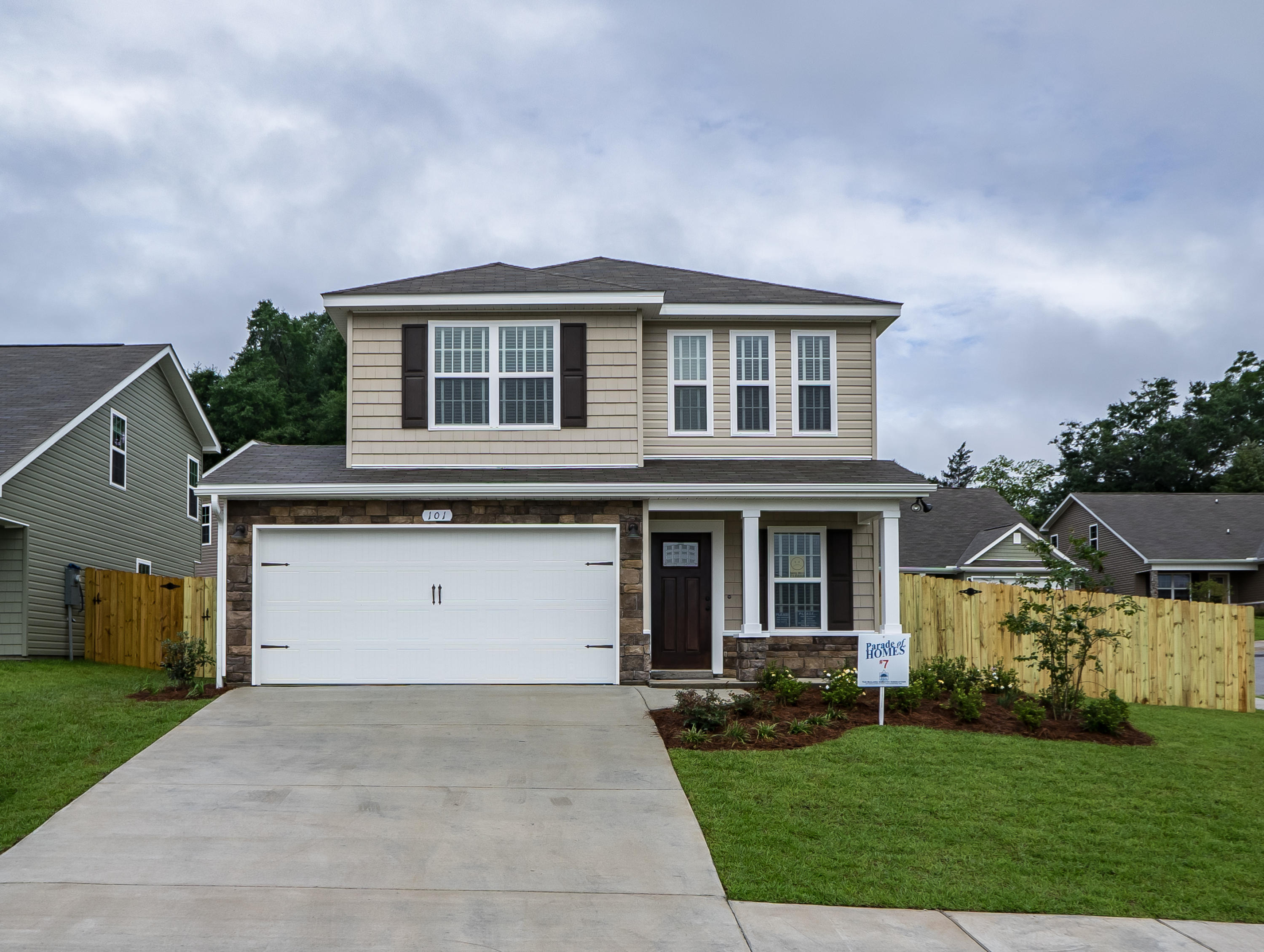 STILLWELL ESTATES - Residential