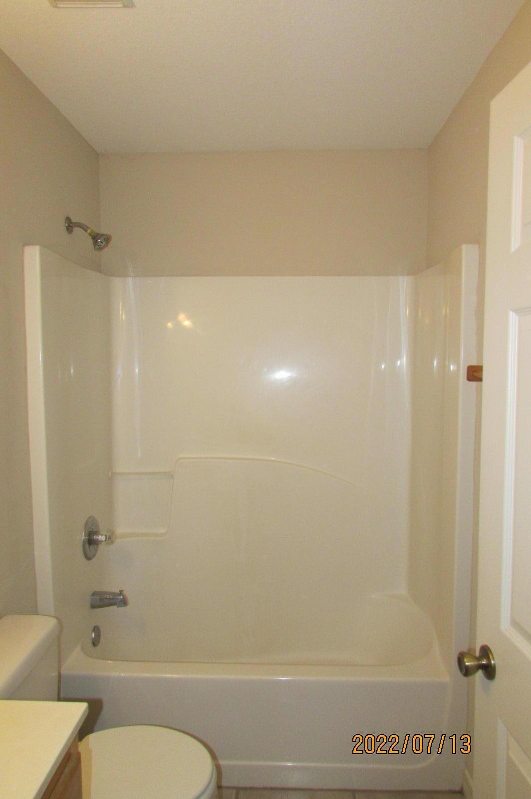 GARDEN OAKS - Residential Lease