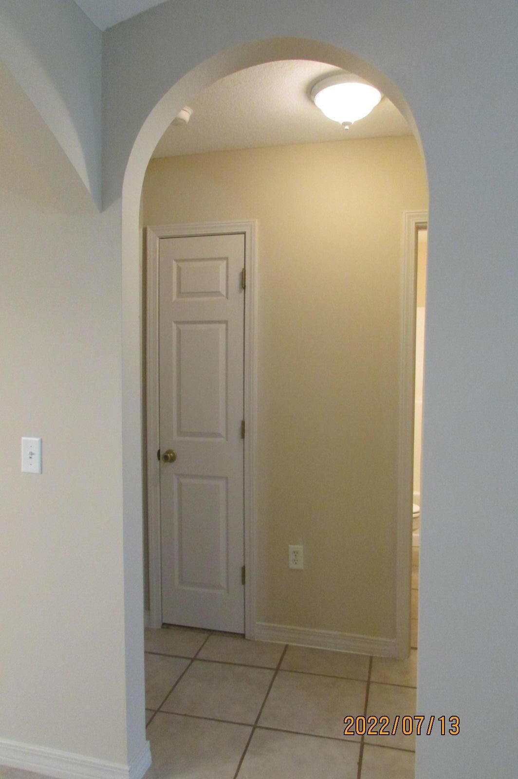 GARDEN OAKS - Residential Lease