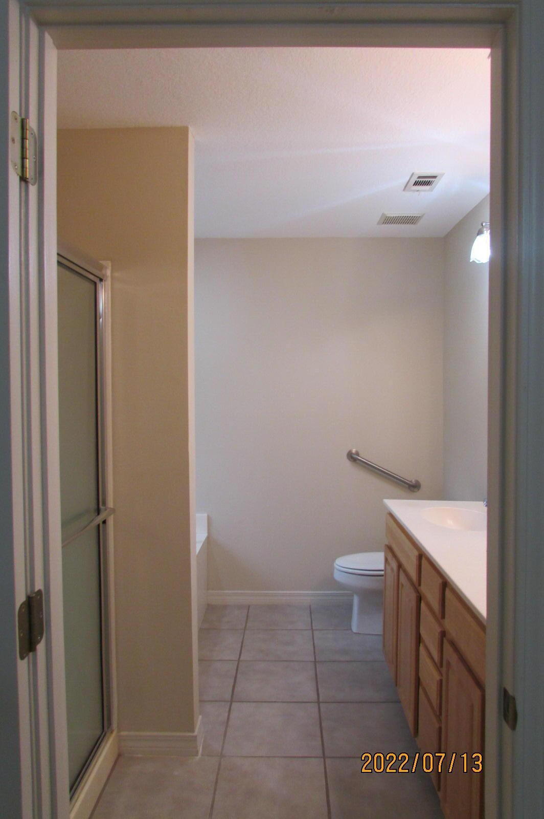 GARDEN OAKS - Residential Lease