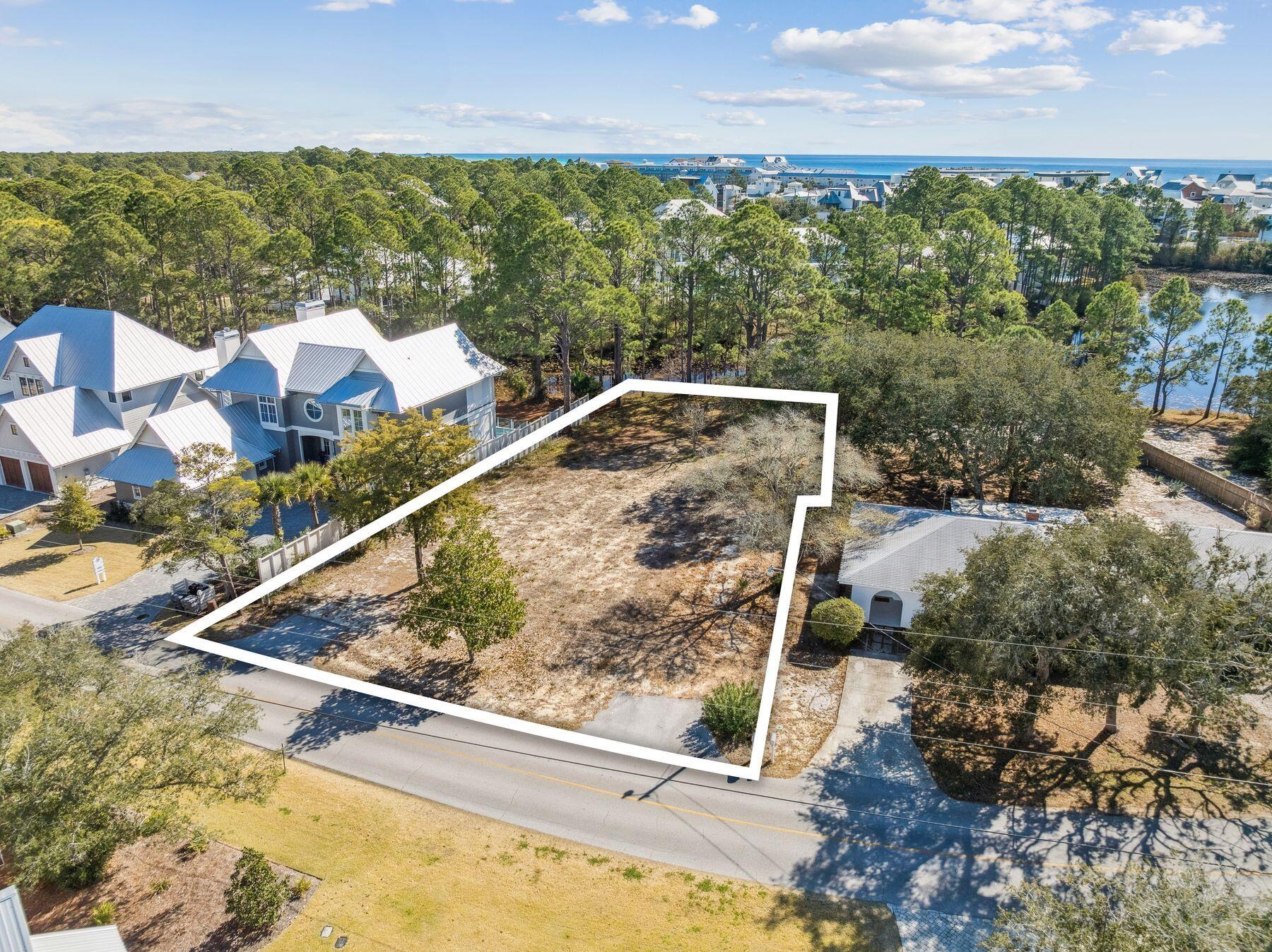 EASTERN LAKE ESTATES - Land