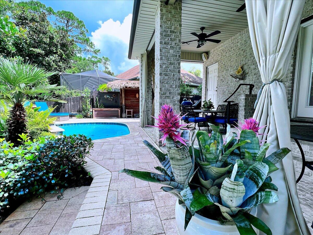 MAGNOLIA HARBOR - Residential