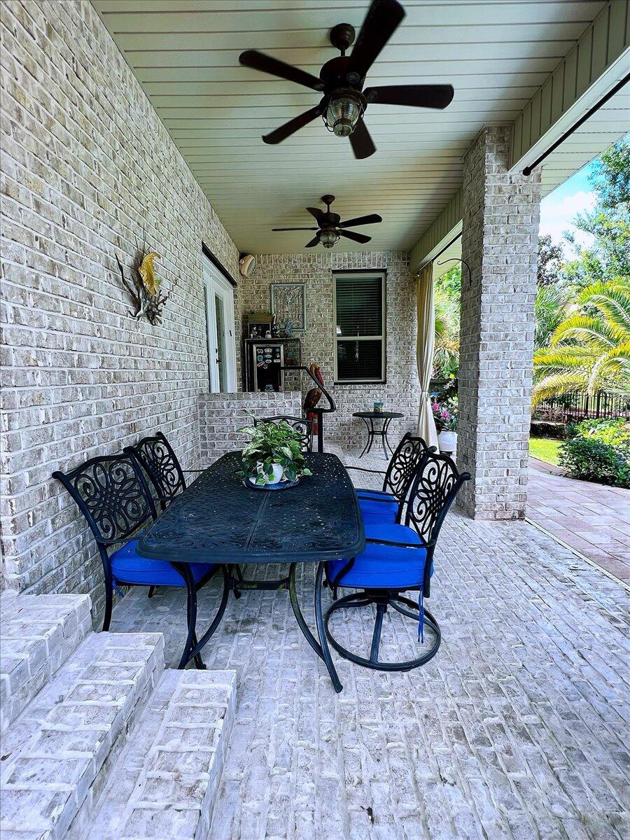 MAGNOLIA HARBOR - Residential