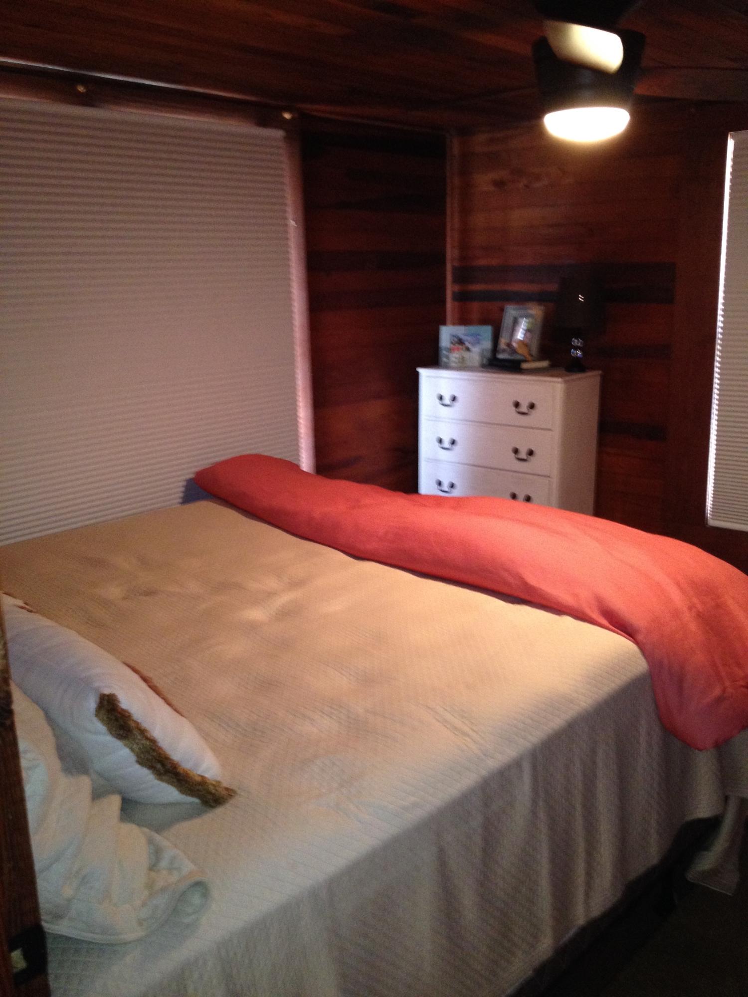 LAGUNA BEACH - Residential