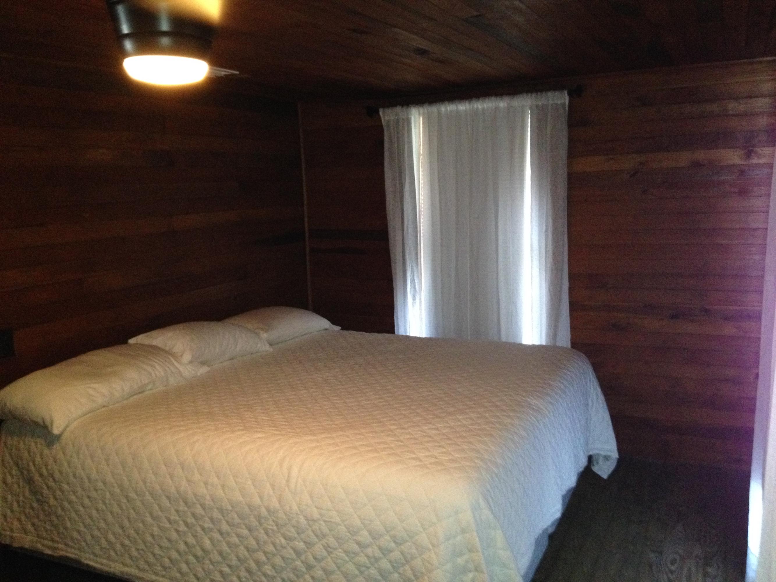 LAGUNA BEACH - Residential