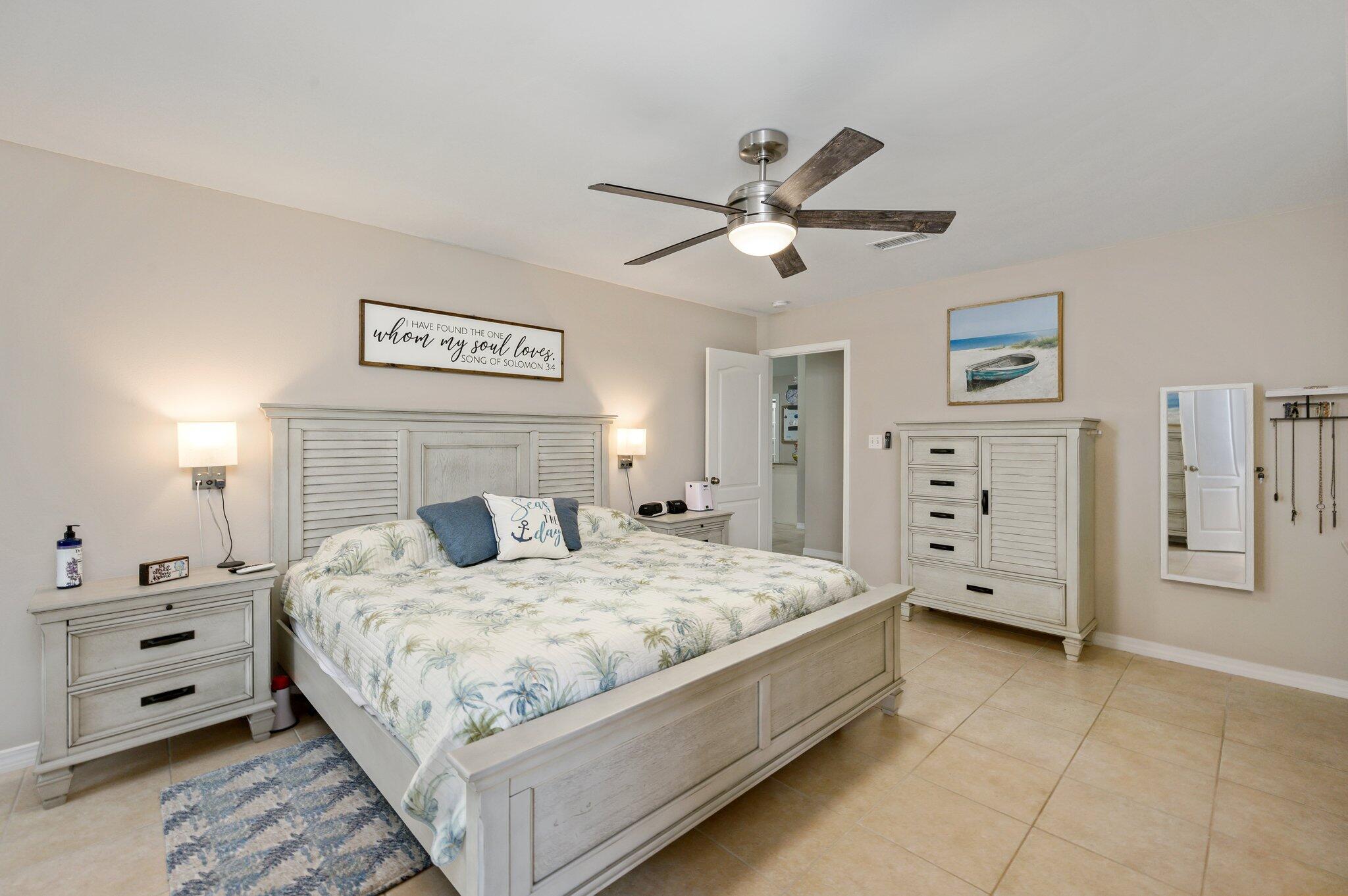 CREETWOOD VILLAGE - Residential