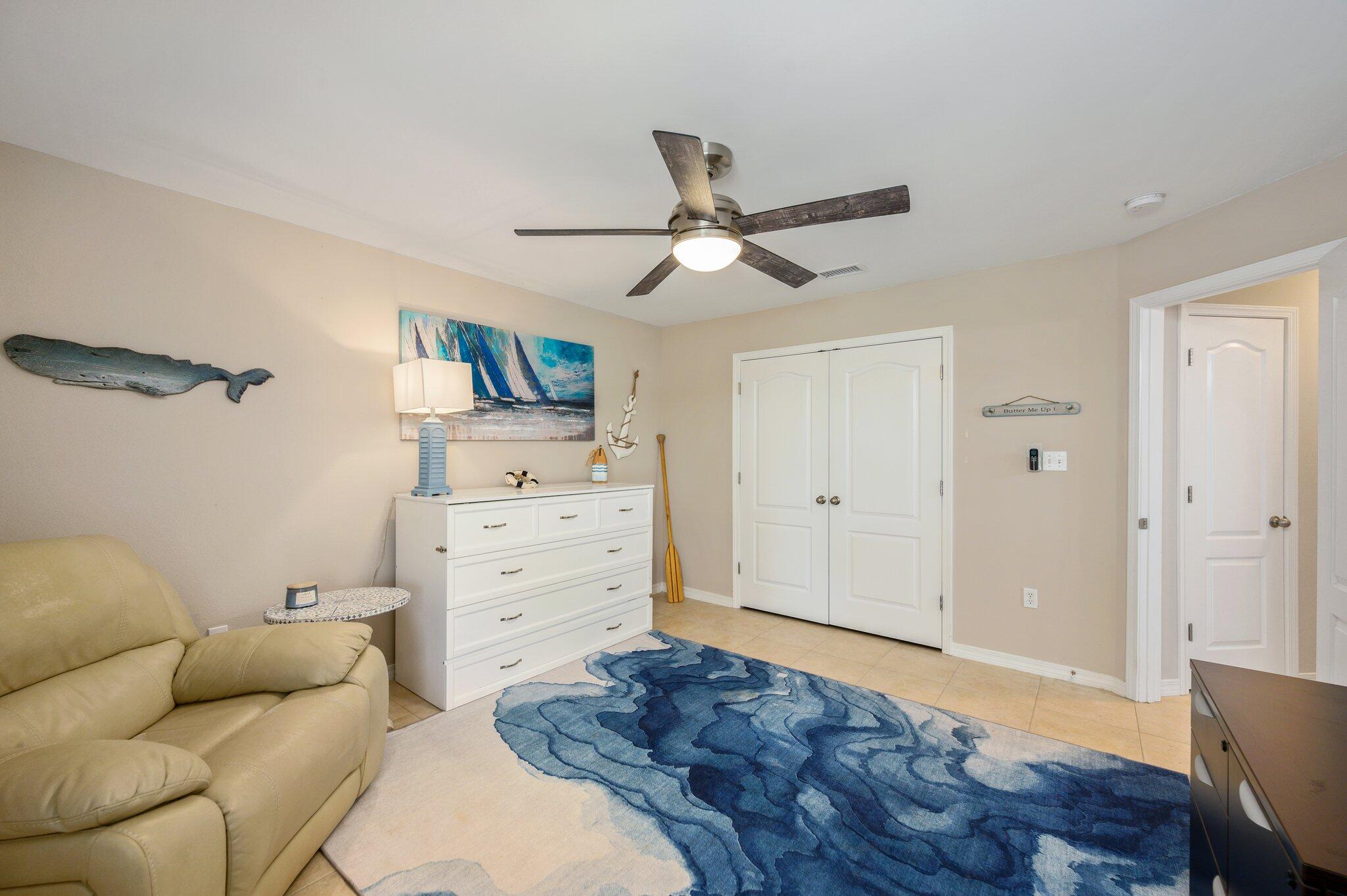 CREETWOOD VILLAGE - Residential