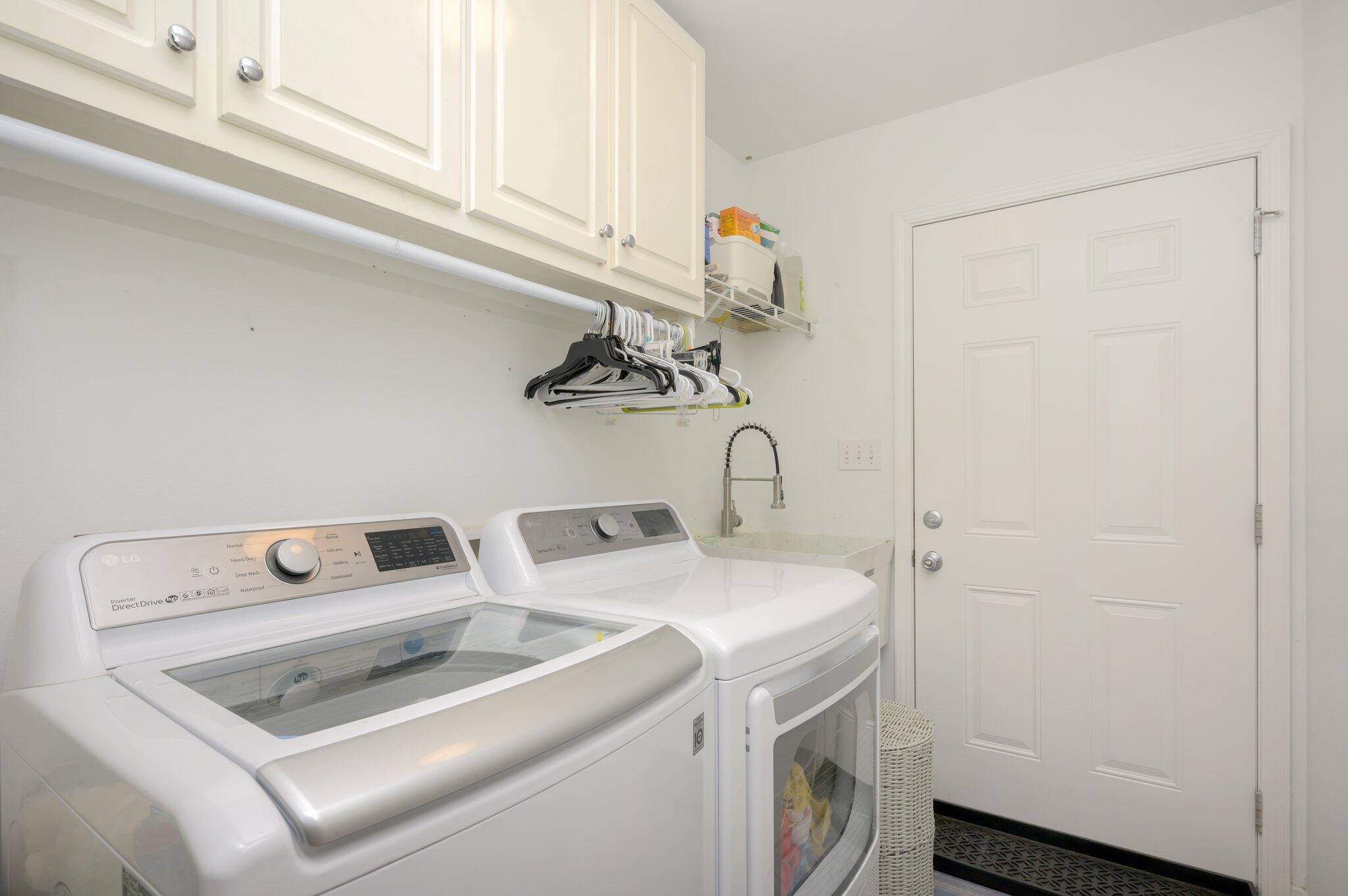 CREETWOOD VILLAGE - Residential