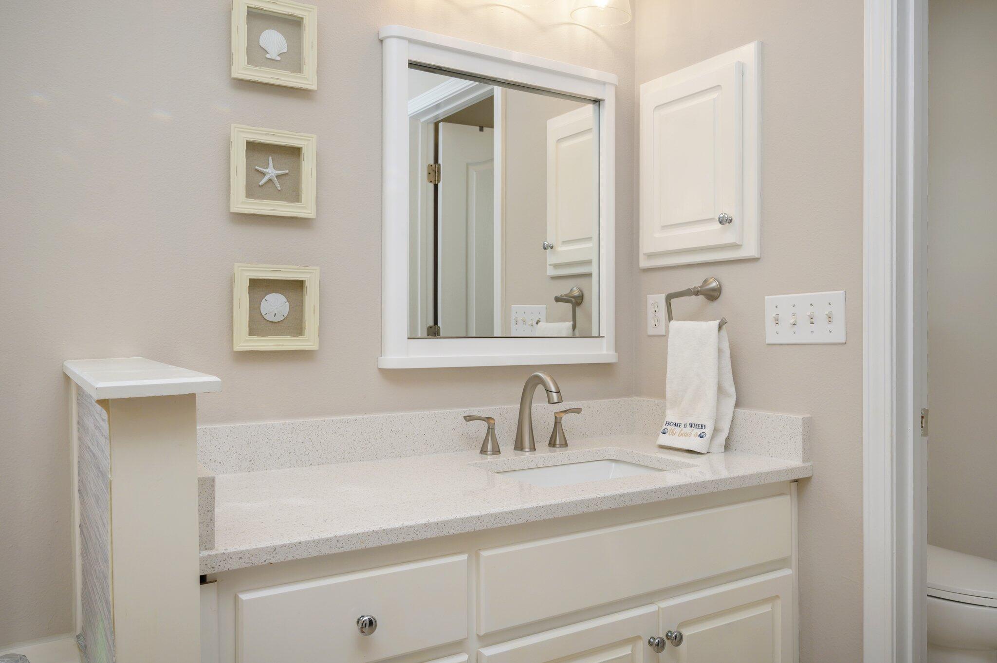 CREETWOOD VILLAGE - Residential