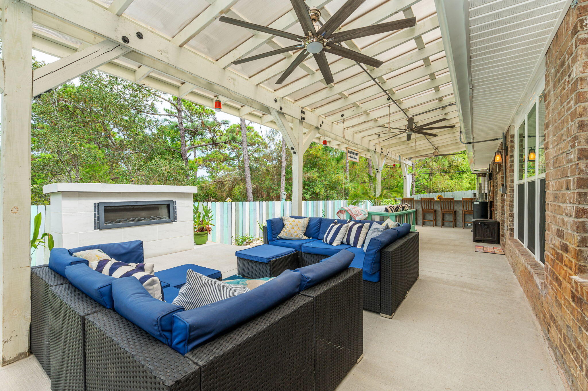 CREETWOOD VILLAGE - Residential