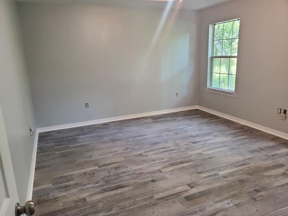 OAKDALE MINI FARMS - Residential