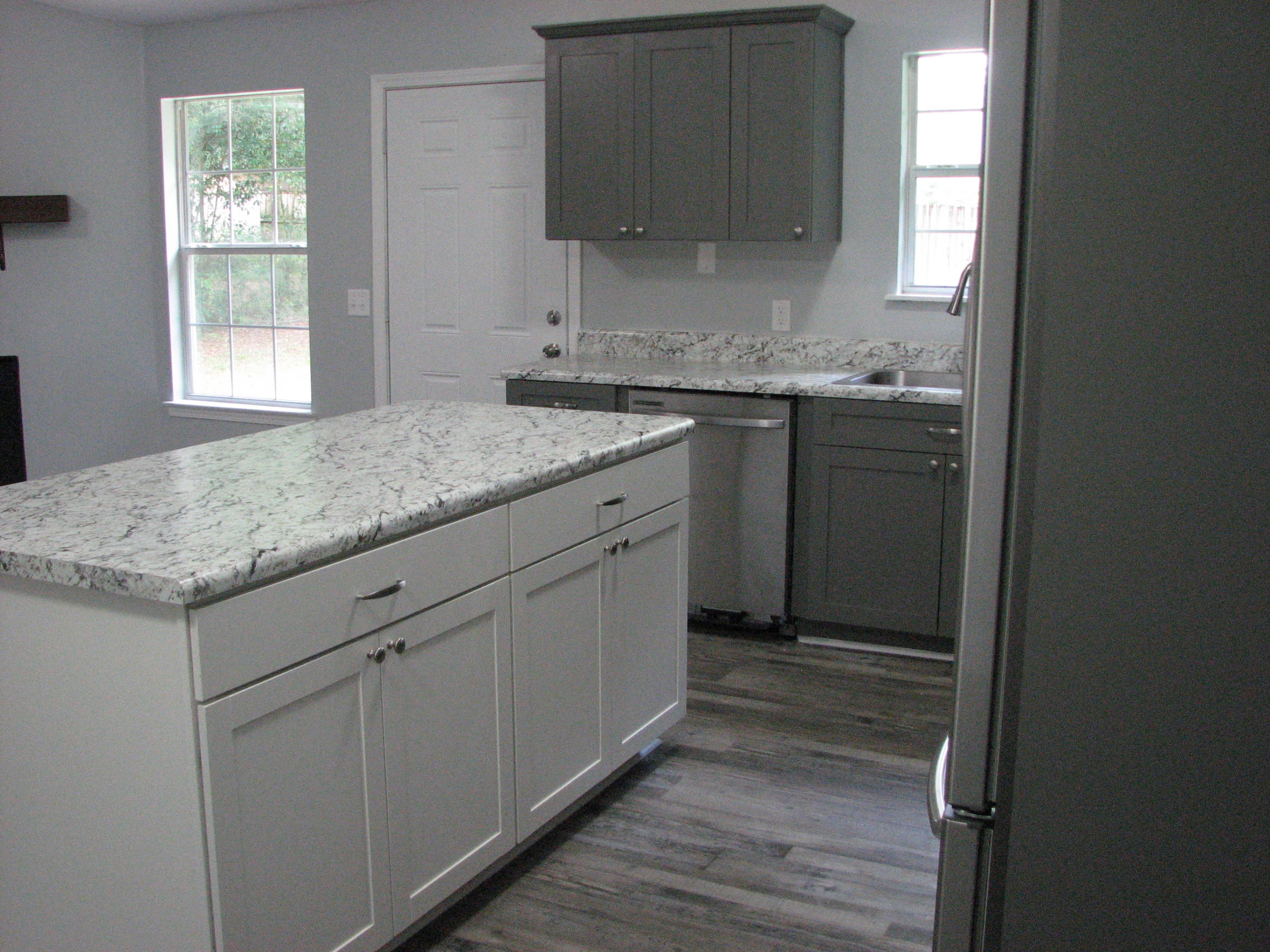 OAKDALE MINI FARMS - Residential