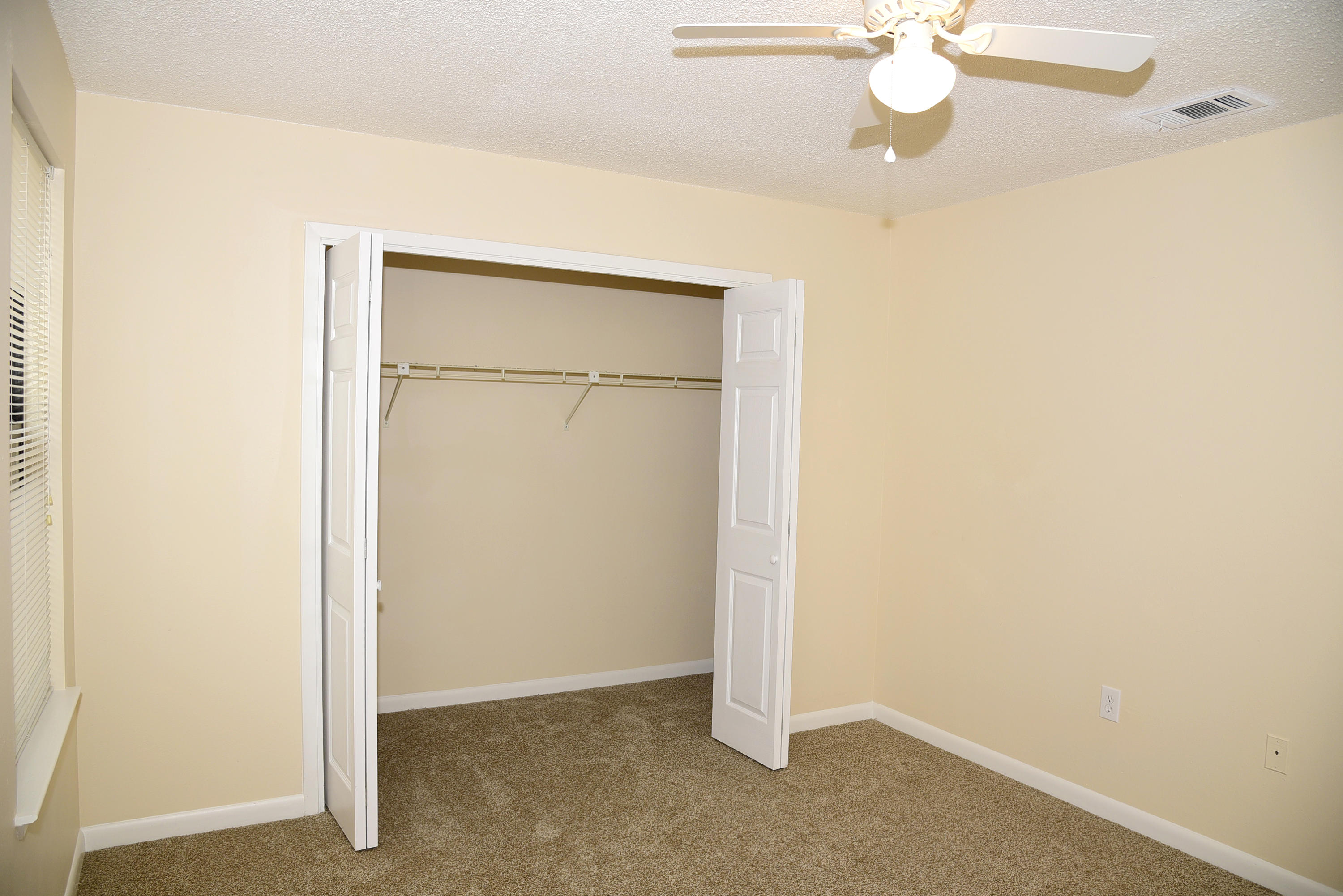 HELMS & ALLEN - Residential Lease