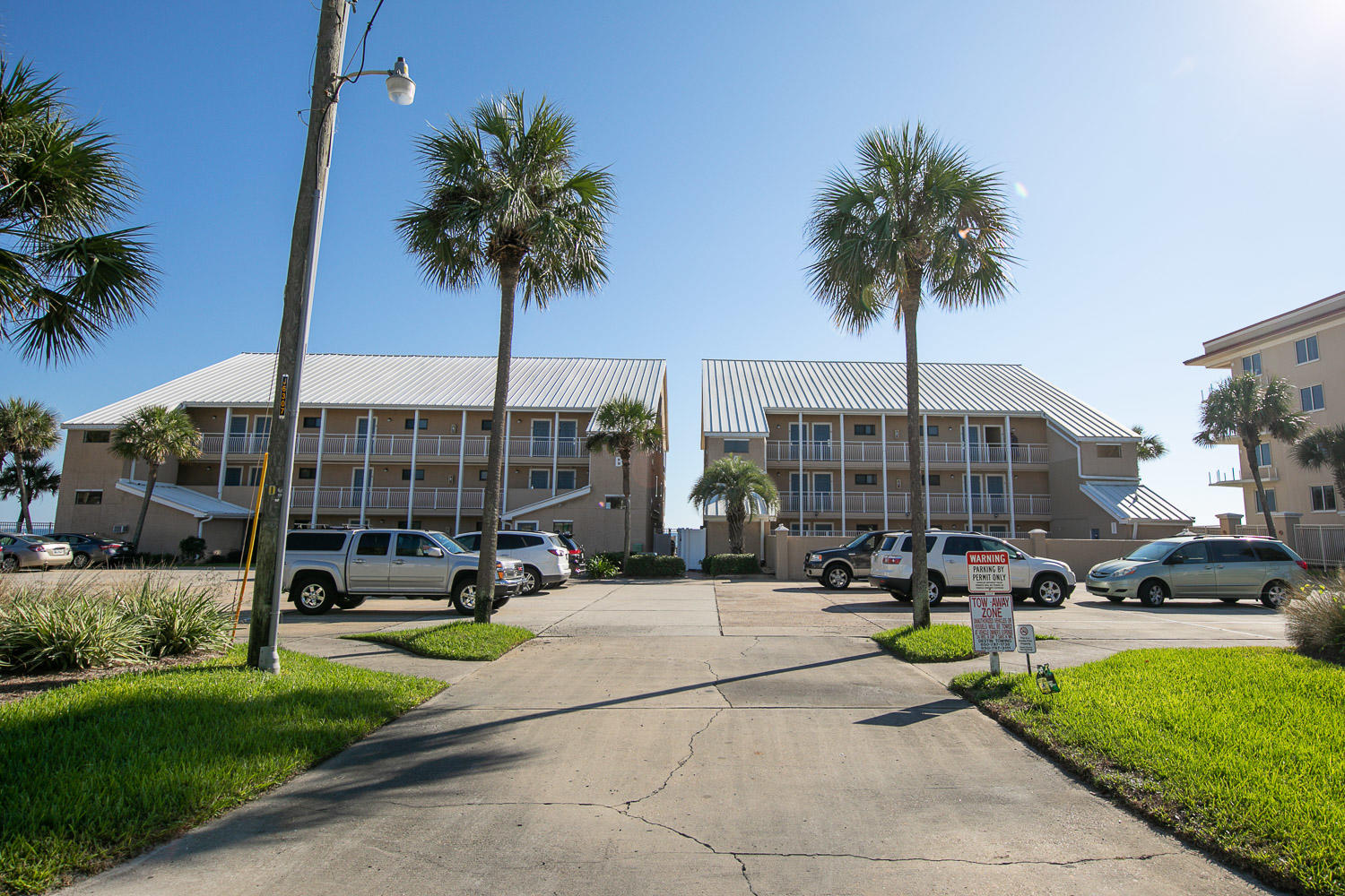 CRYSTAL VILLAS CONDO - Residential