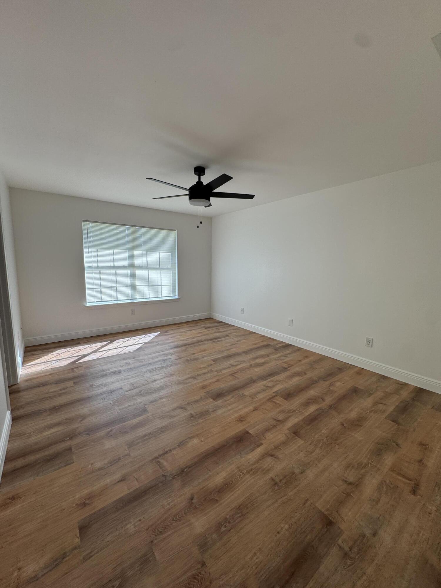 COUNTRYVIEW ESTATES 4TH ADDN PH 3 - Residential