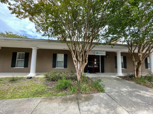 Professional office space located in East Destin just south of Highway 98 near the Okaloosa / Walton County line. High quality office space in a professional office park environment. The building has excellent parking available and is easy to access from Highway 98. The space consists of 7 executive offices, 2 restrooms, kitchen / break area, extra large conference room & comfortable reception area. Rent structure is as follows: $17.50/SF base rent + Association Dues & Property Taxes ($4.50/SF) + 3% sales tax = $4,571 per month.