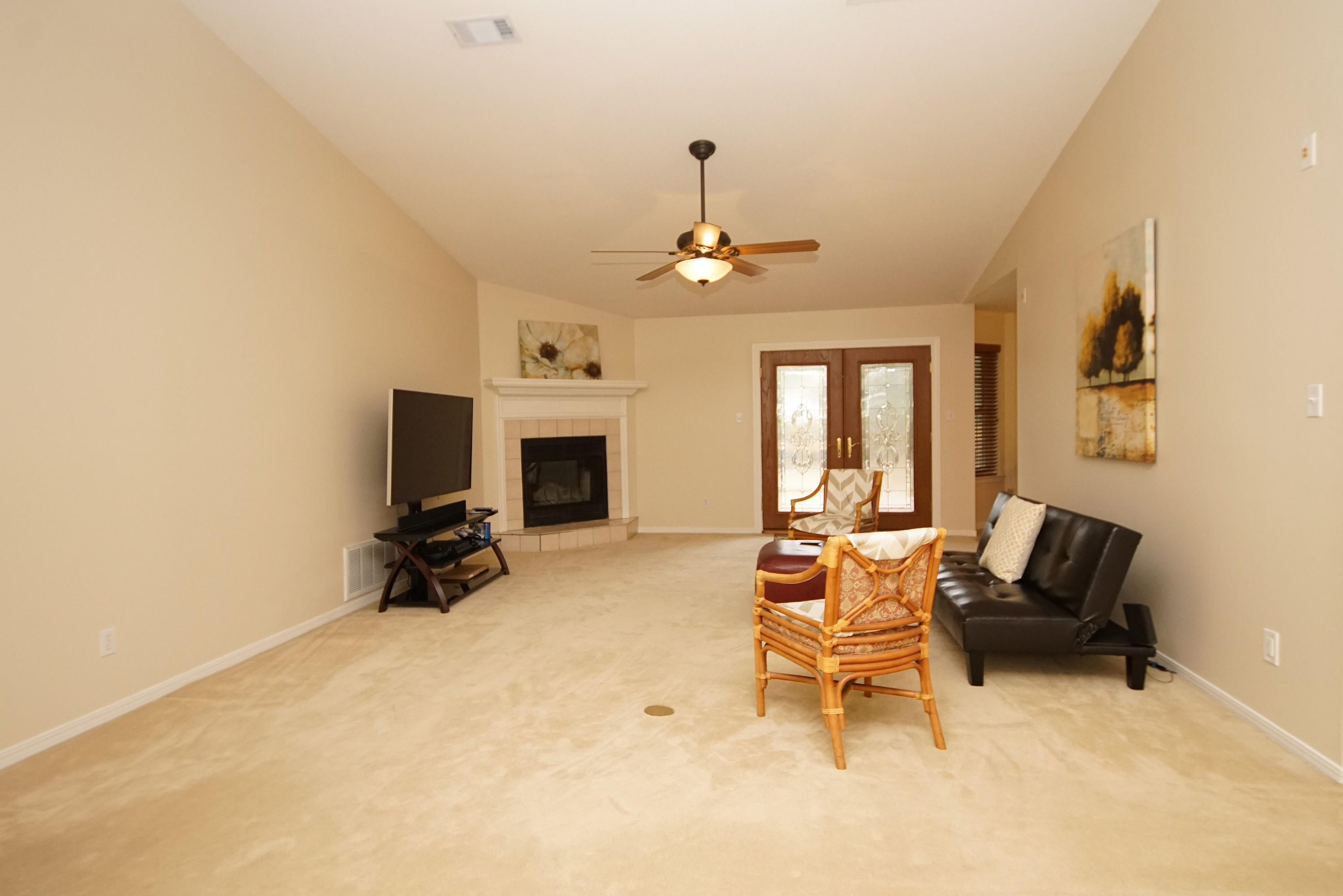 BISCAYNE POINTE - Residential