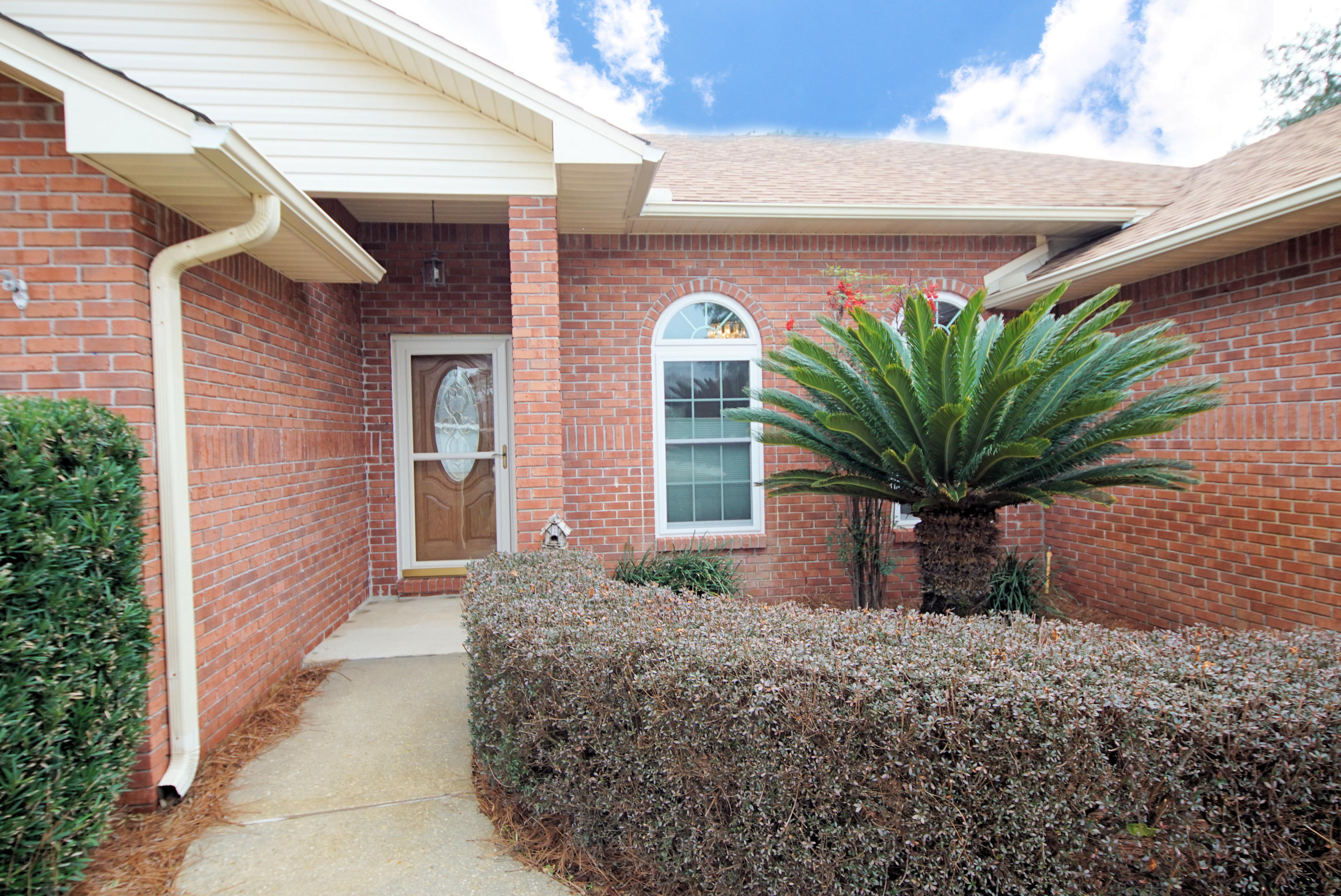 BISCAYNE POINTE - Residential