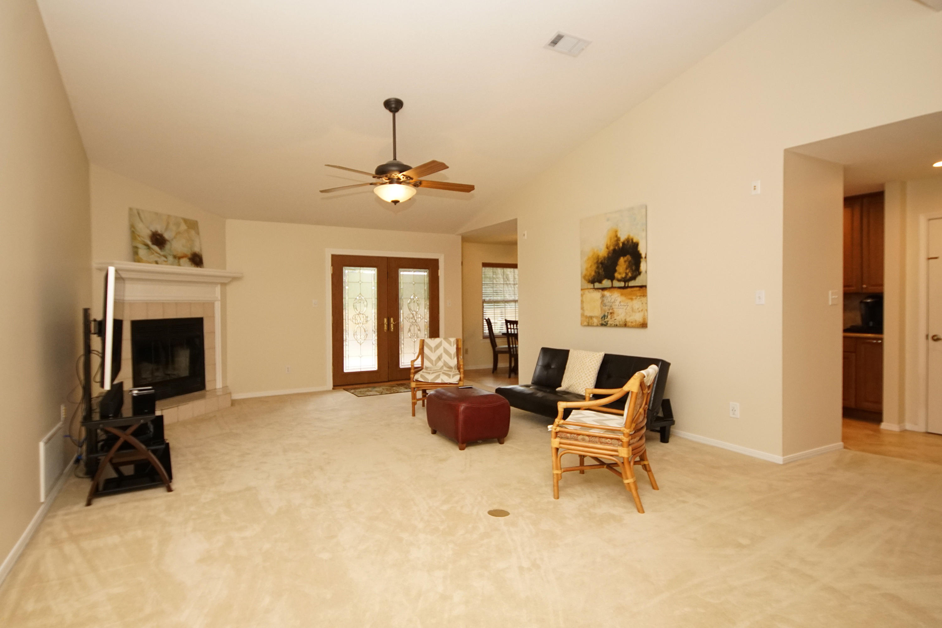 BISCAYNE POINTE - Residential