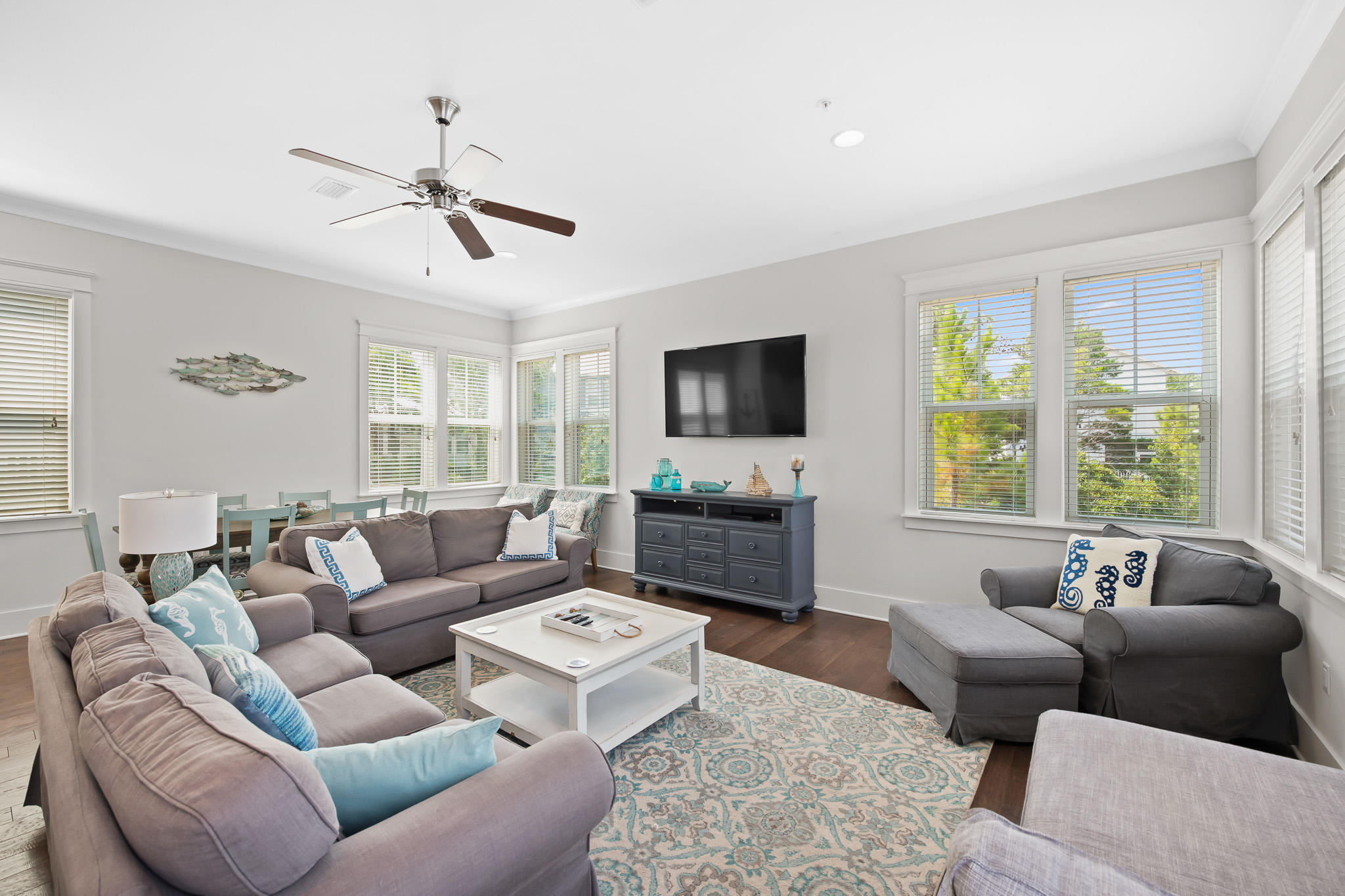 HIGHLAND PARKS - Residential