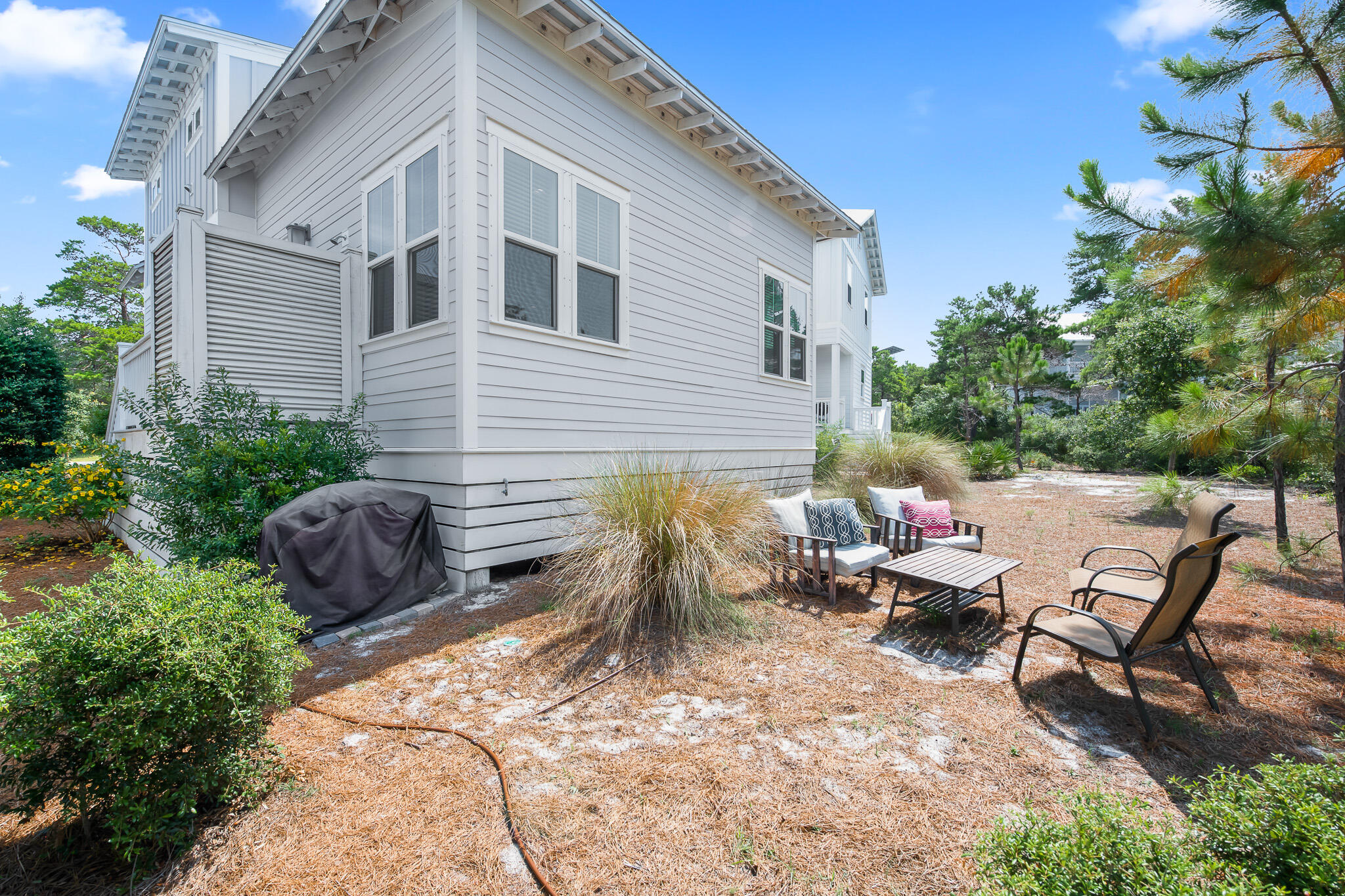 HIGHLAND PARKS - Residential