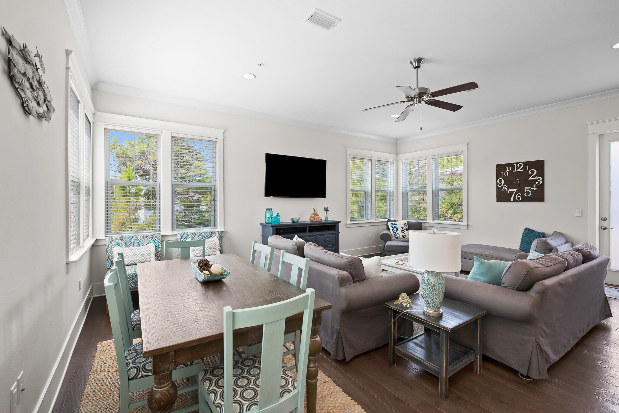HIGHLAND PARKS - Residential