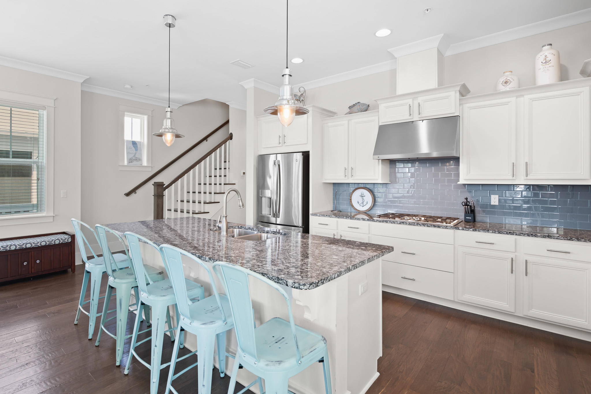 HIGHLAND PARKS - Residential