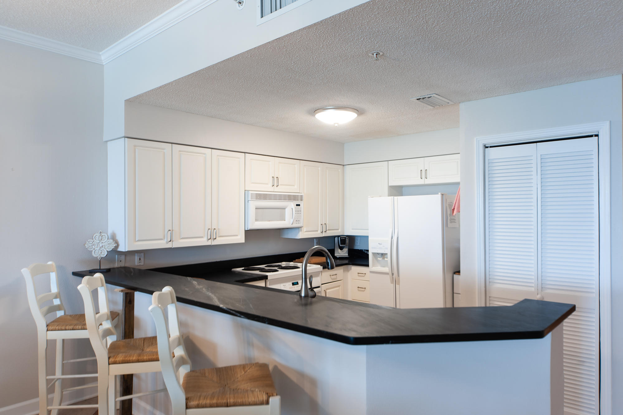 INN AT BLUE MOUNTAIN BEACH - Residential