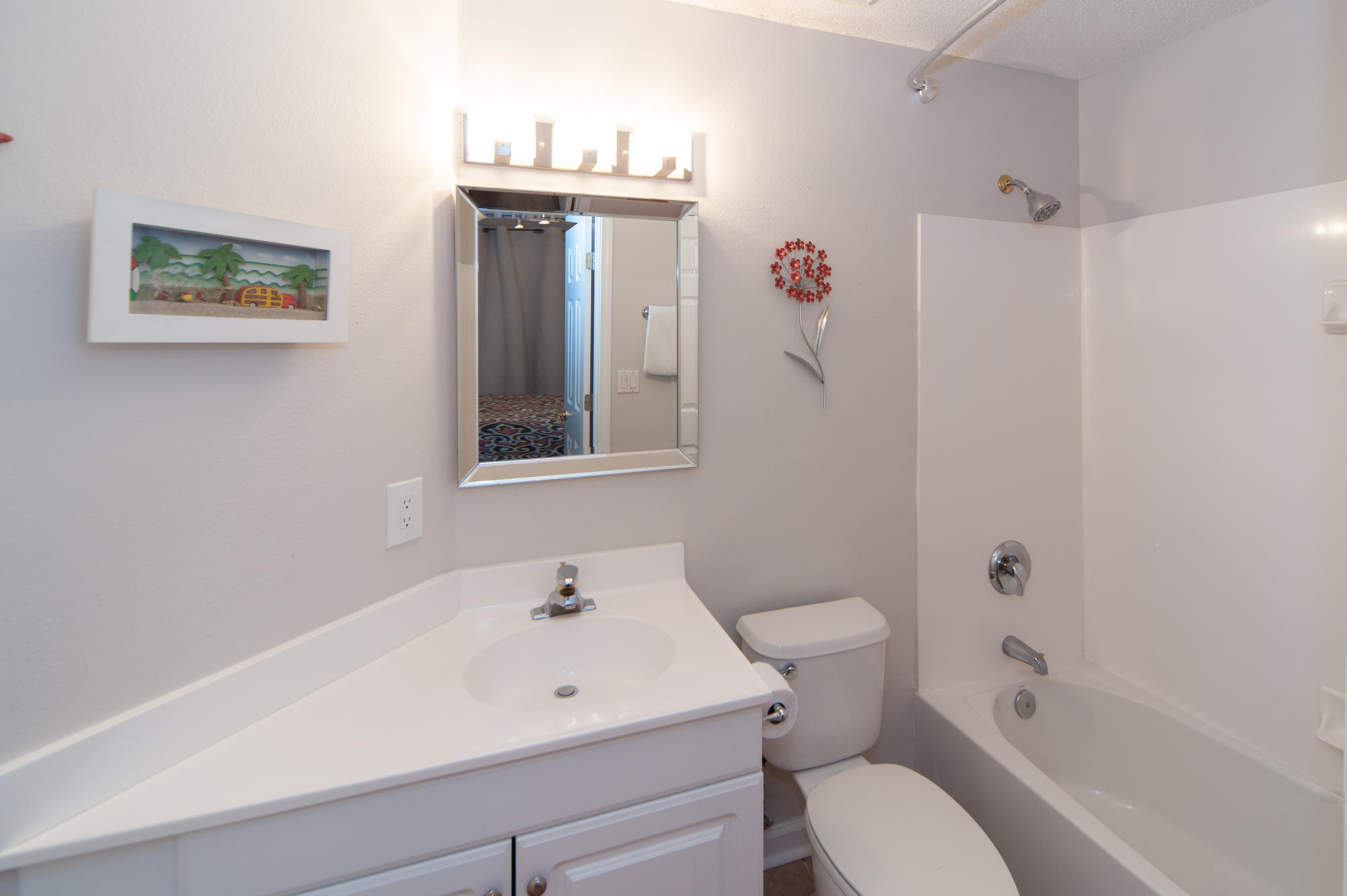 INN AT BLUE MOUNTAIN BEACH - Residential