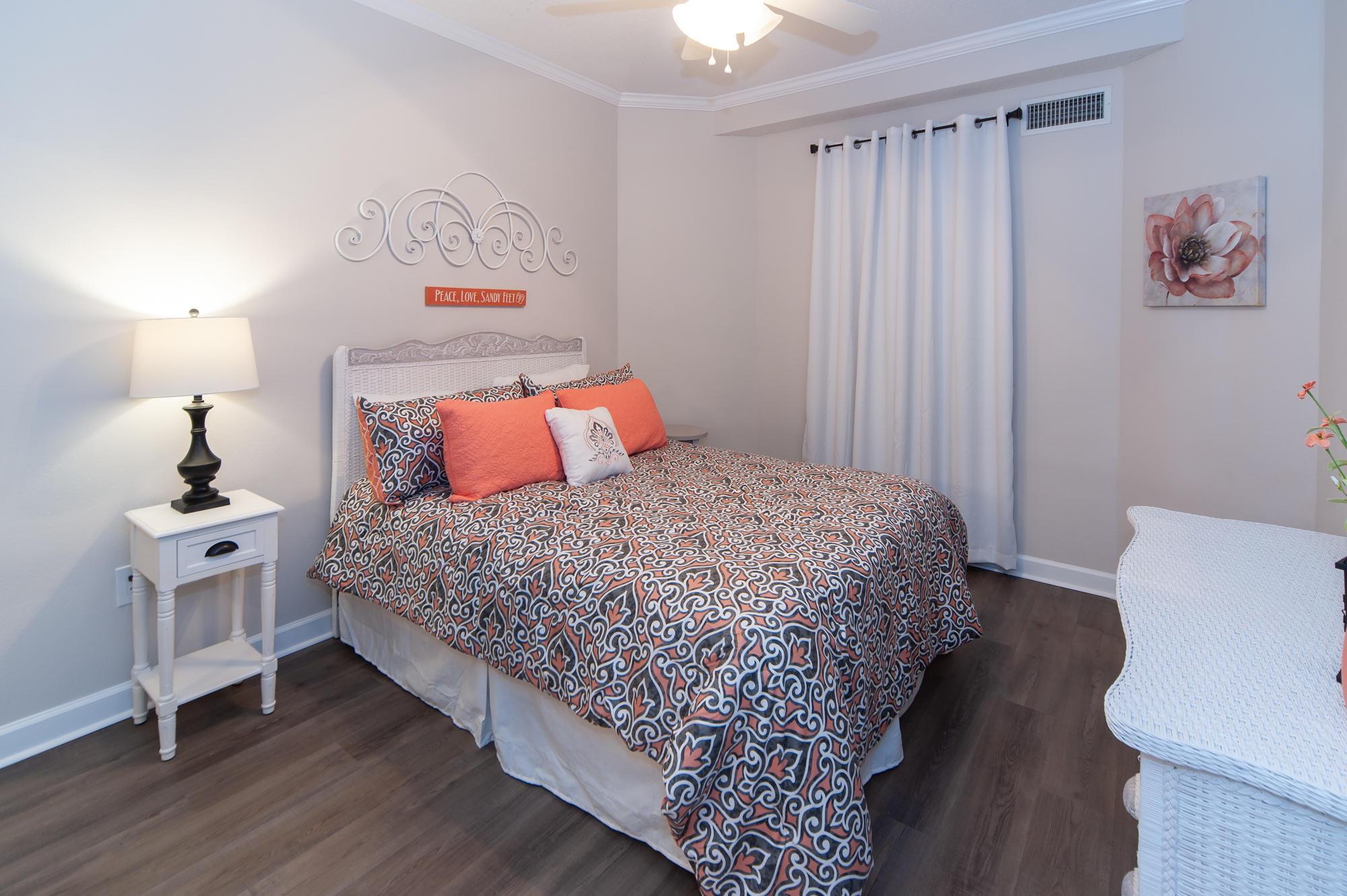 INN AT BLUE MOUNTAIN BEACH - Residential