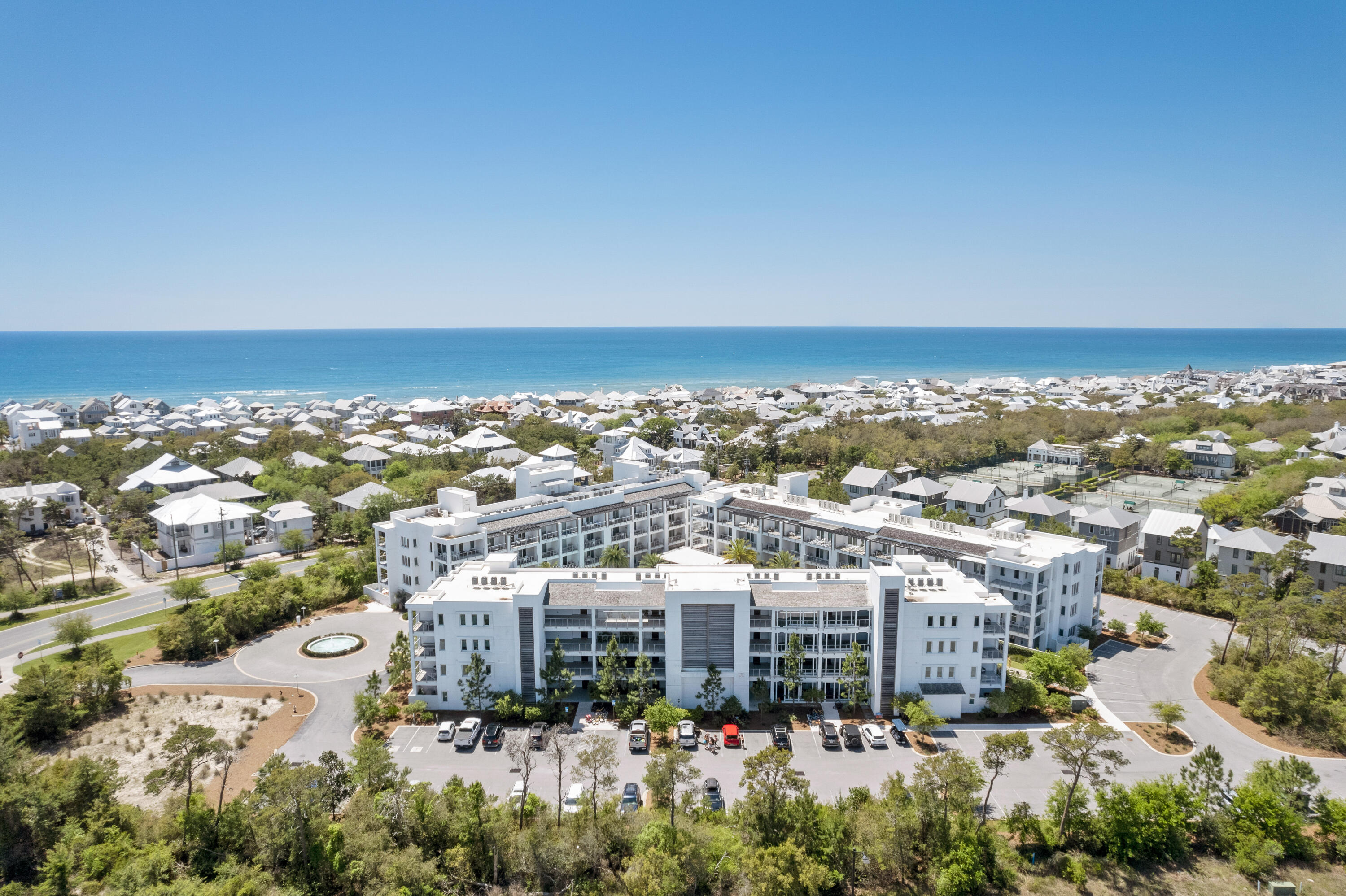 THE POINTE - Residential