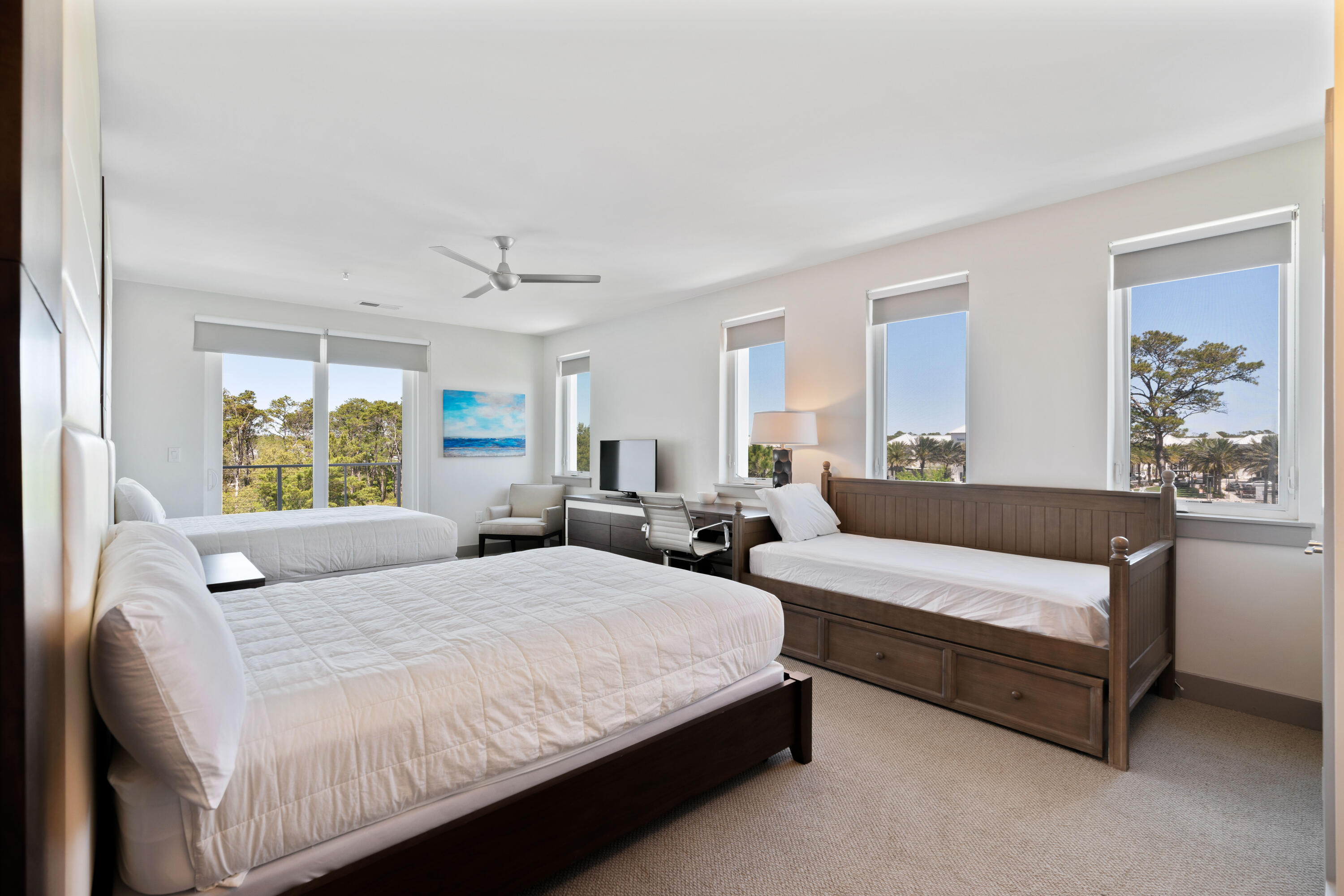 THE POINTE - Residential