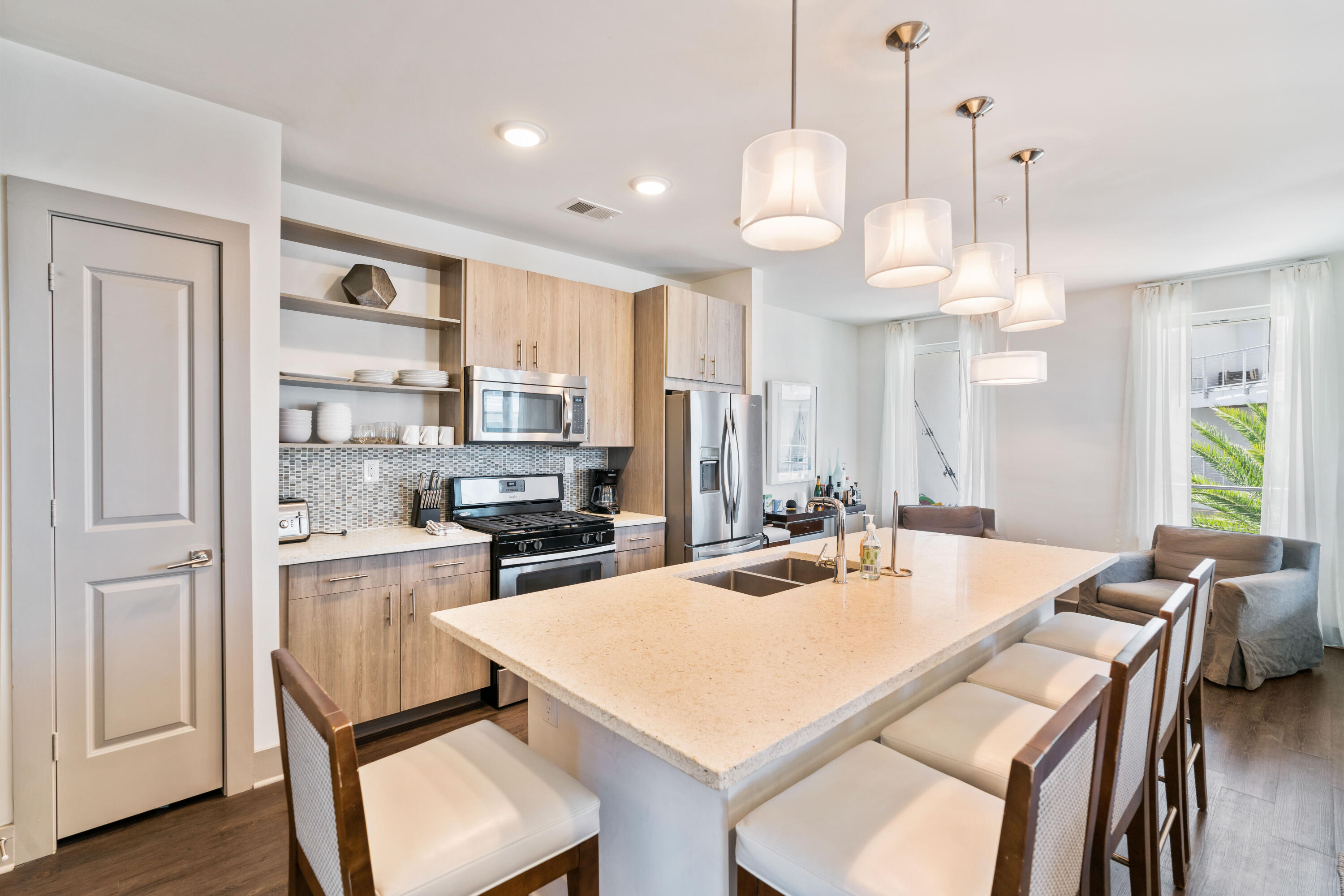 THE POINTE - Residential