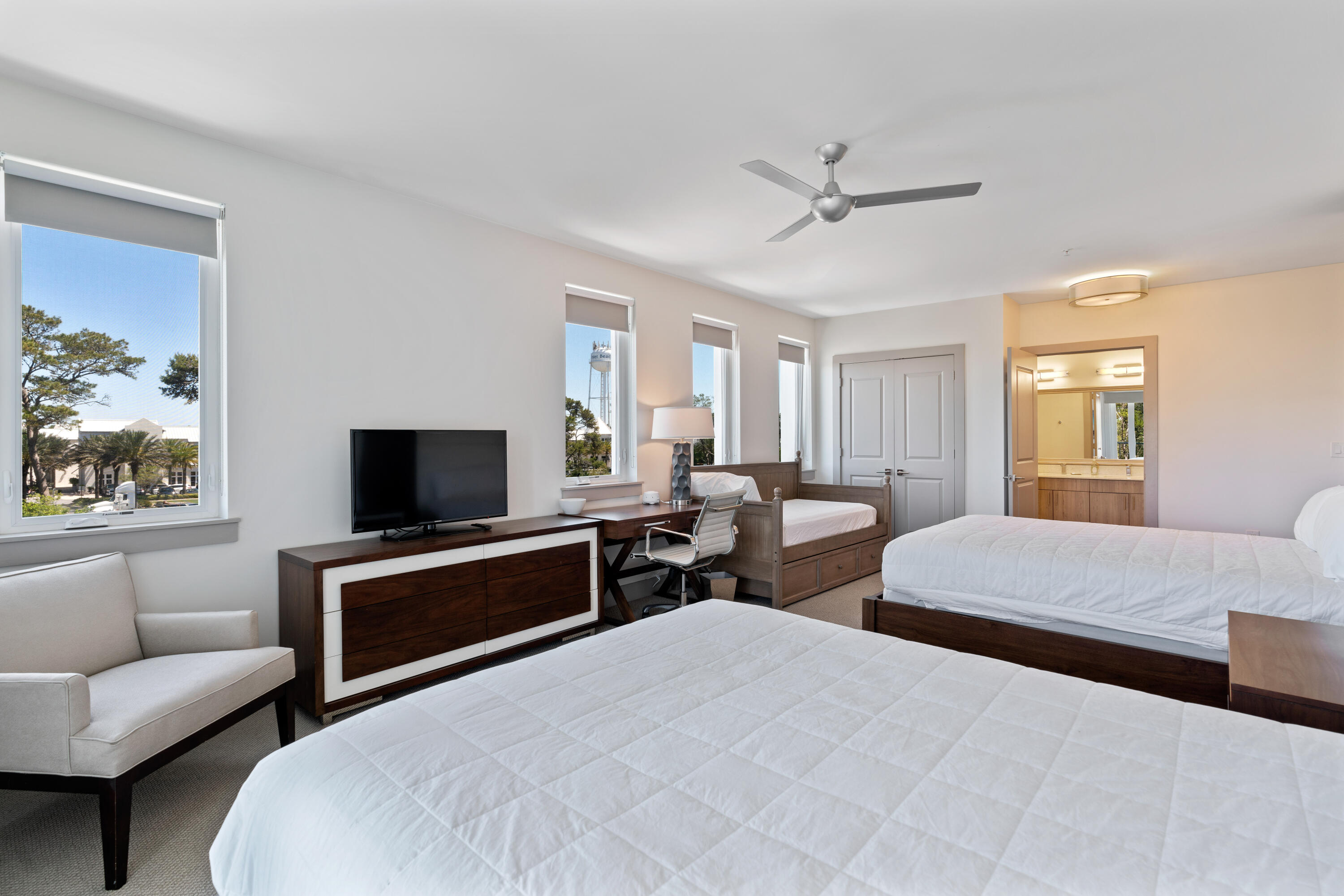 THE POINTE - Residential