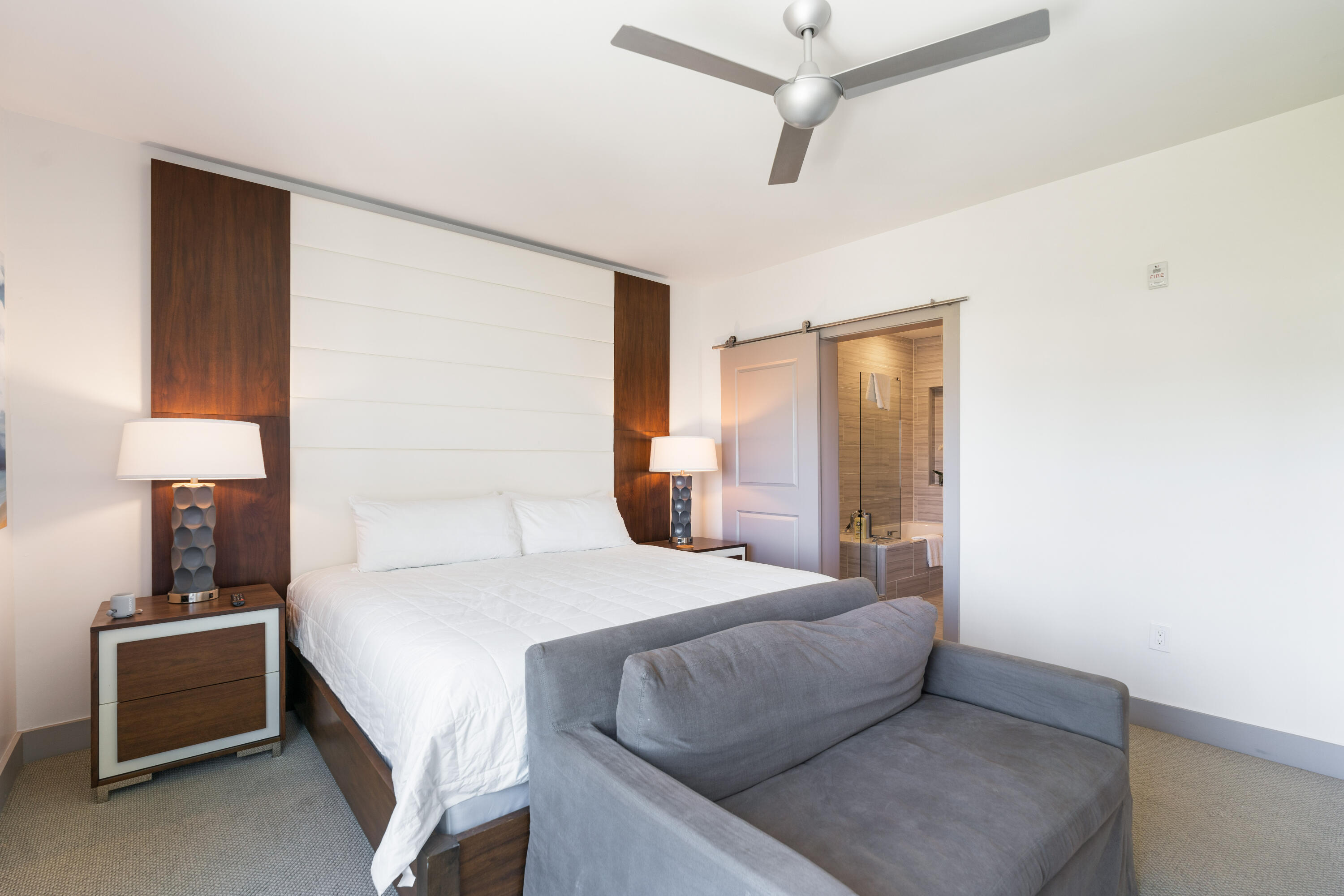 THE POINTE - Residential