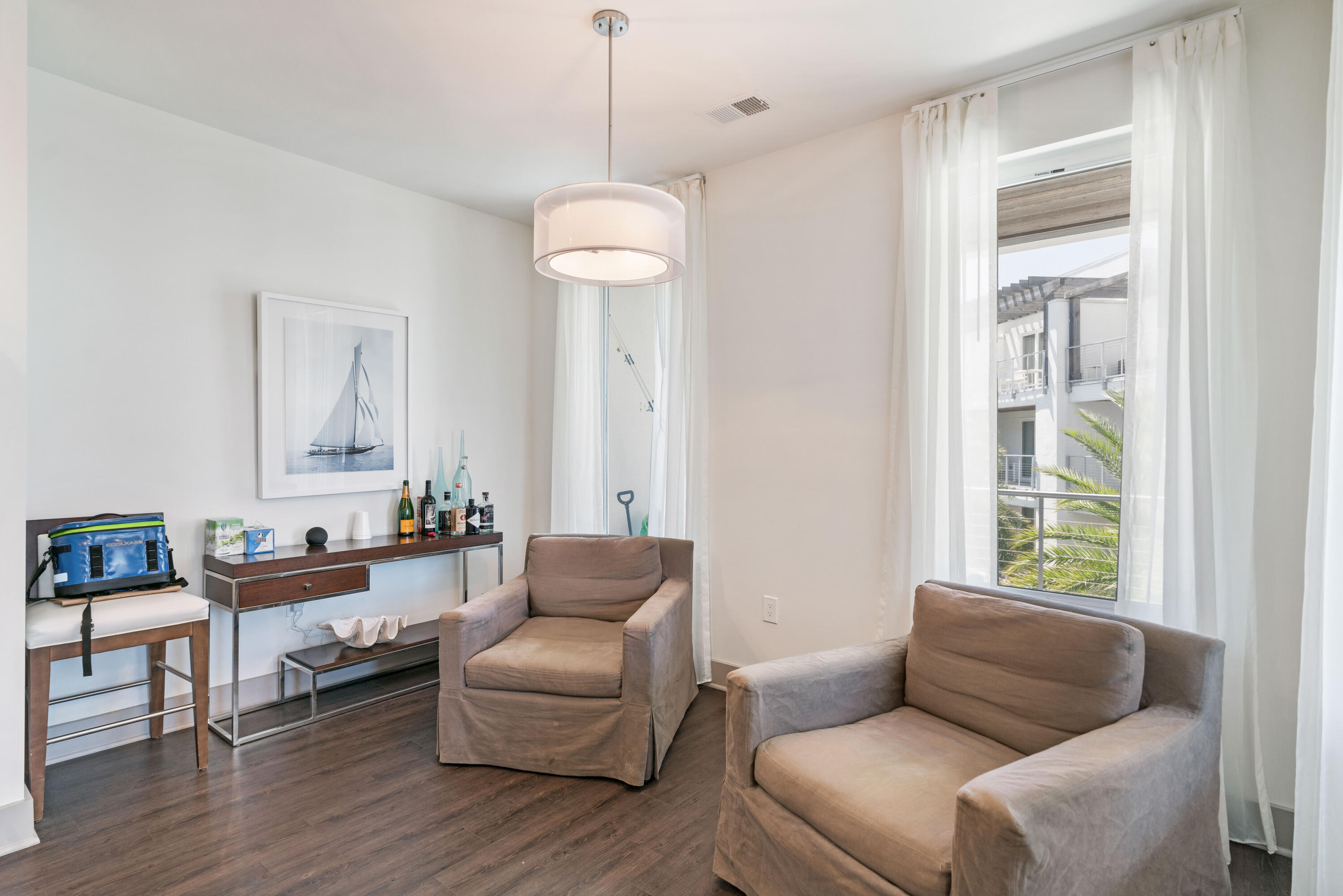 THE POINTE - Residential