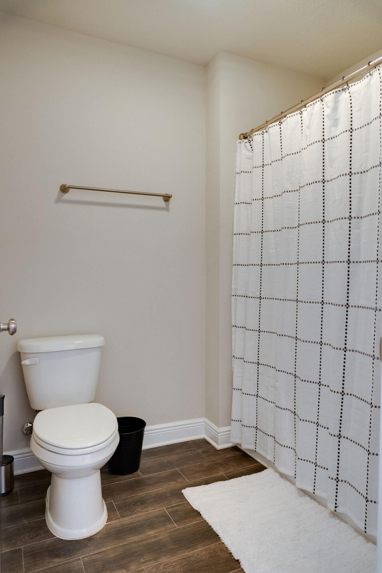 WATERFORD SOUND - Residential