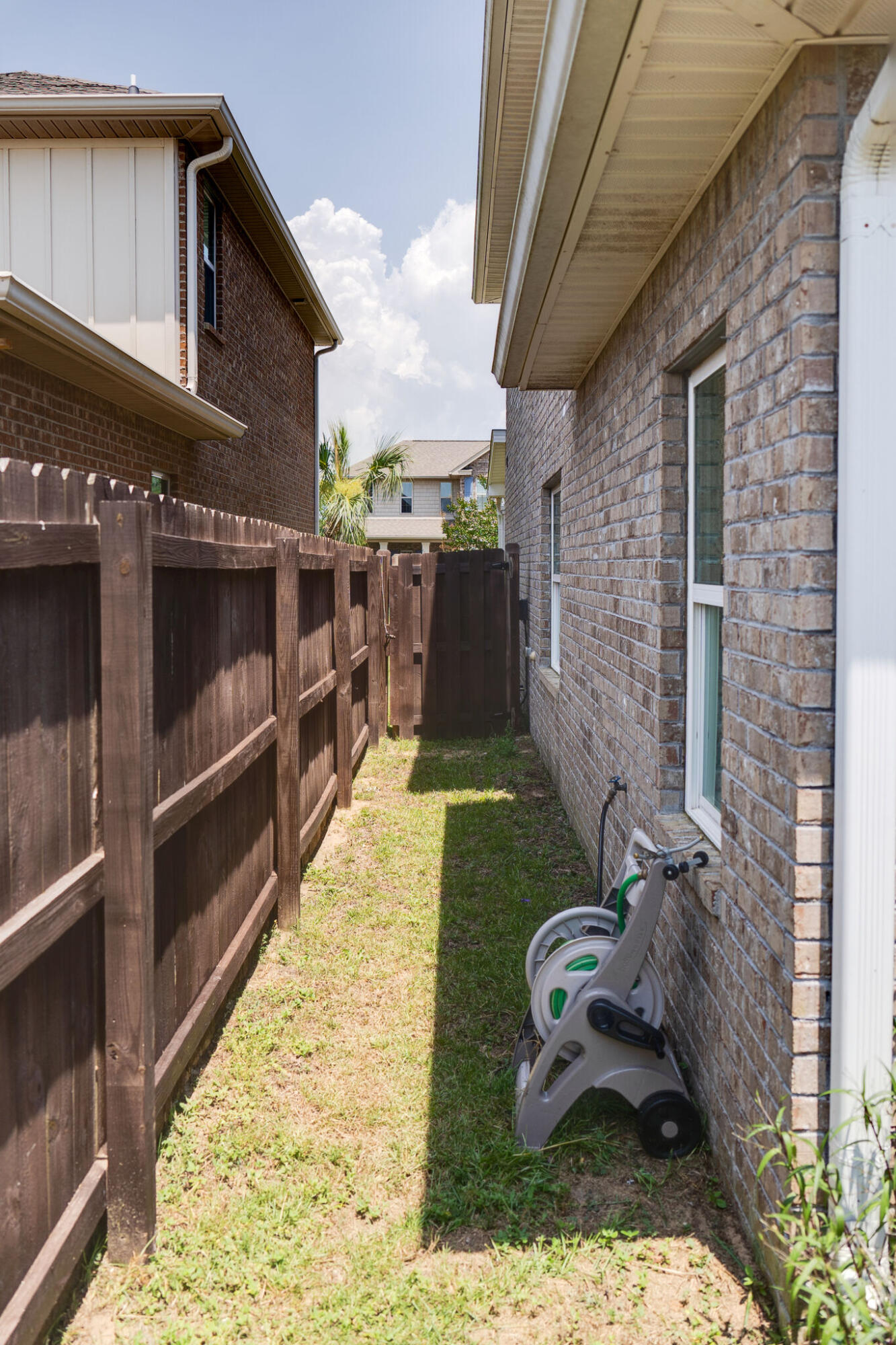 WATERFORD SOUND - Residential