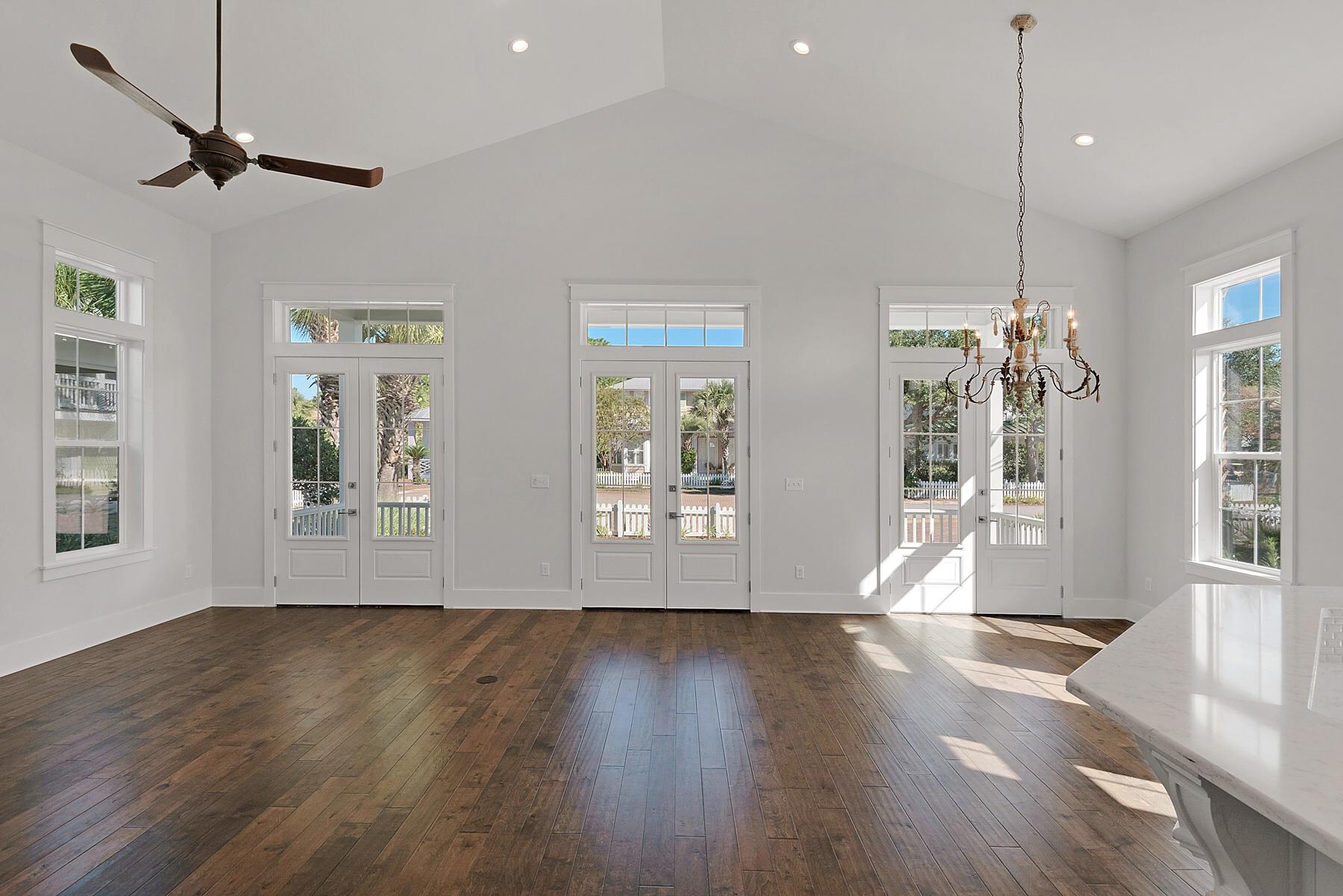 Crystal Lake PH I - Residential