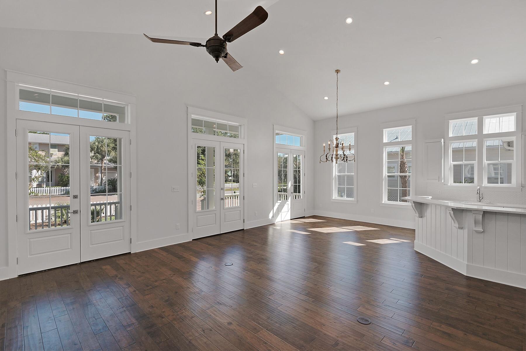 Crystal Lake PH I - Residential