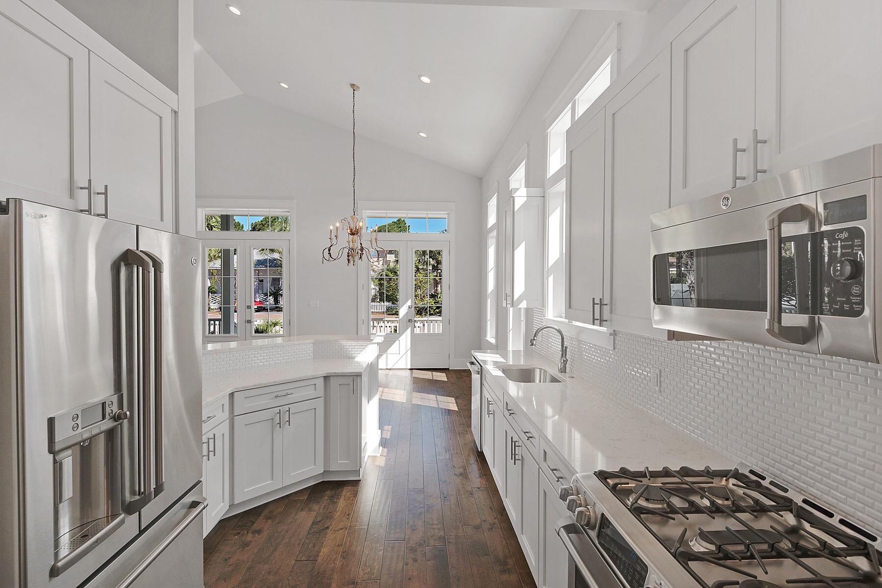 Crystal Lake PH I - Residential